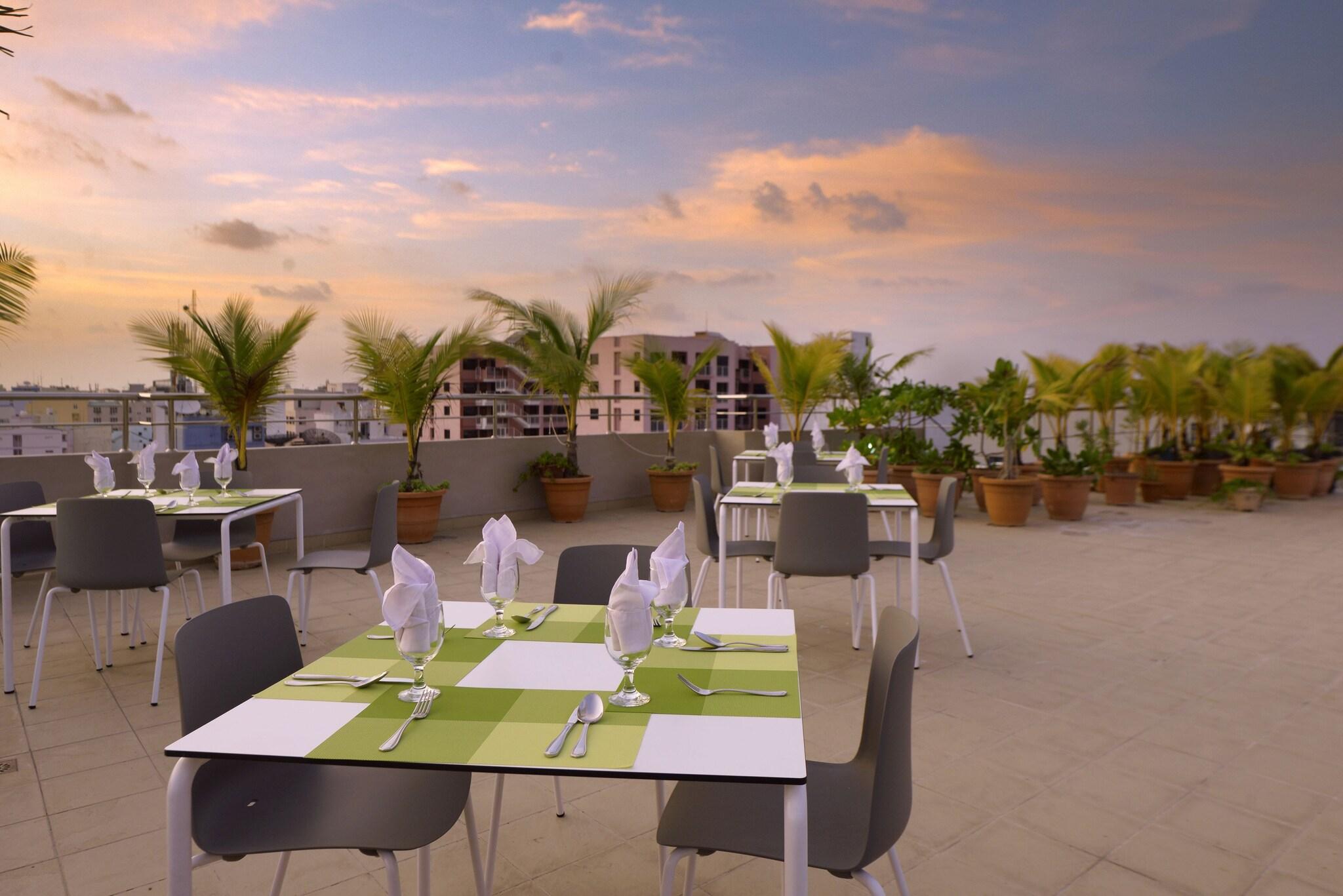 Champa Central Hotel