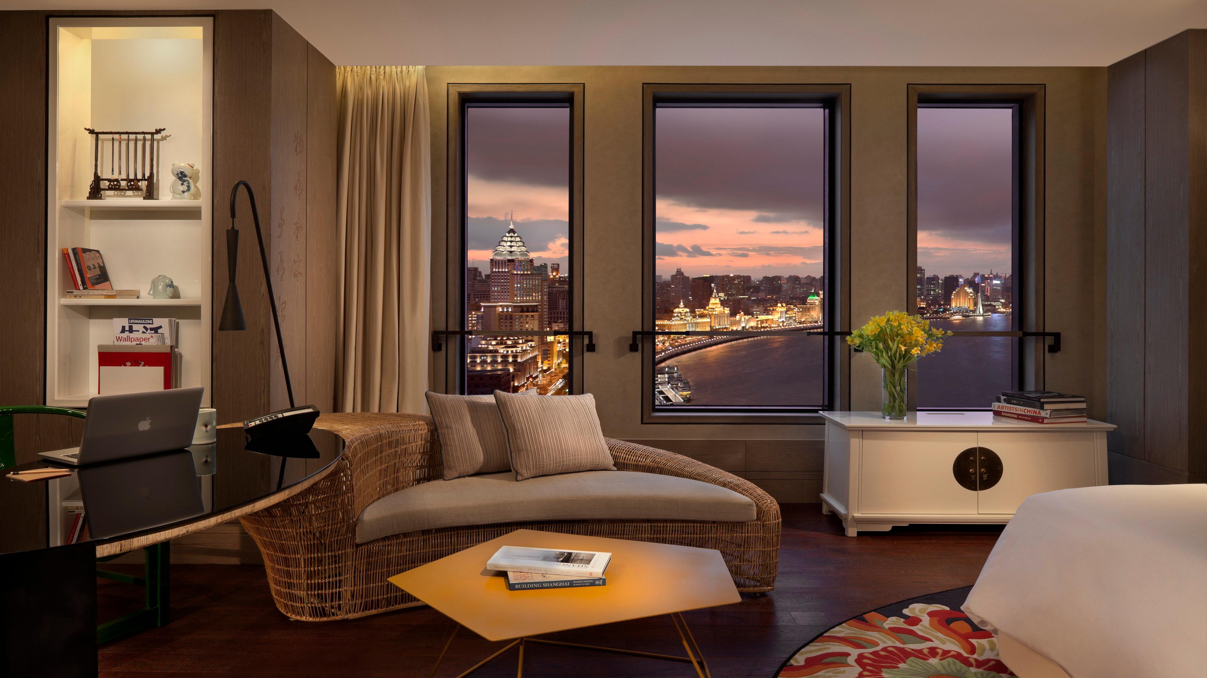 Hotel Indigo Shanghai on The Bund by null