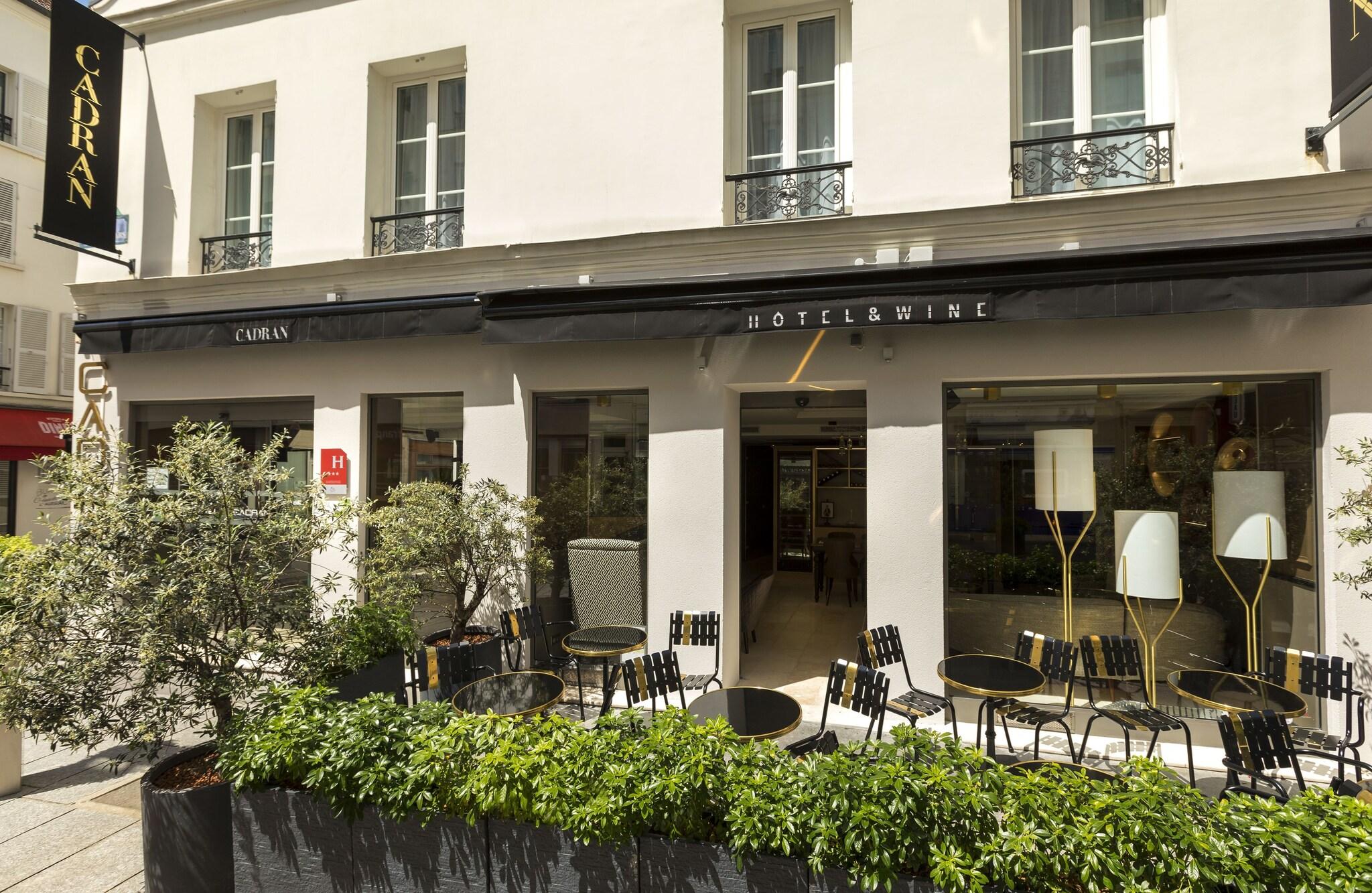 Hôtel du Cadran by Collection Vesper (Hôtel rue Cler Paris, Hotel Tour Eiffel Paris) by null