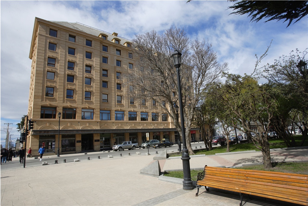 Hotel Cabo de Hornos by null