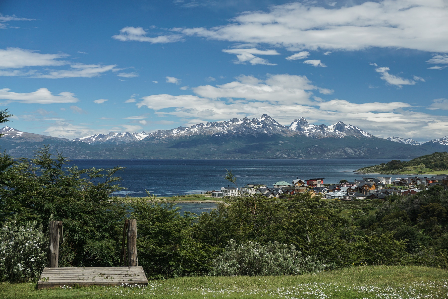 Los Ñires Ushuaia by null