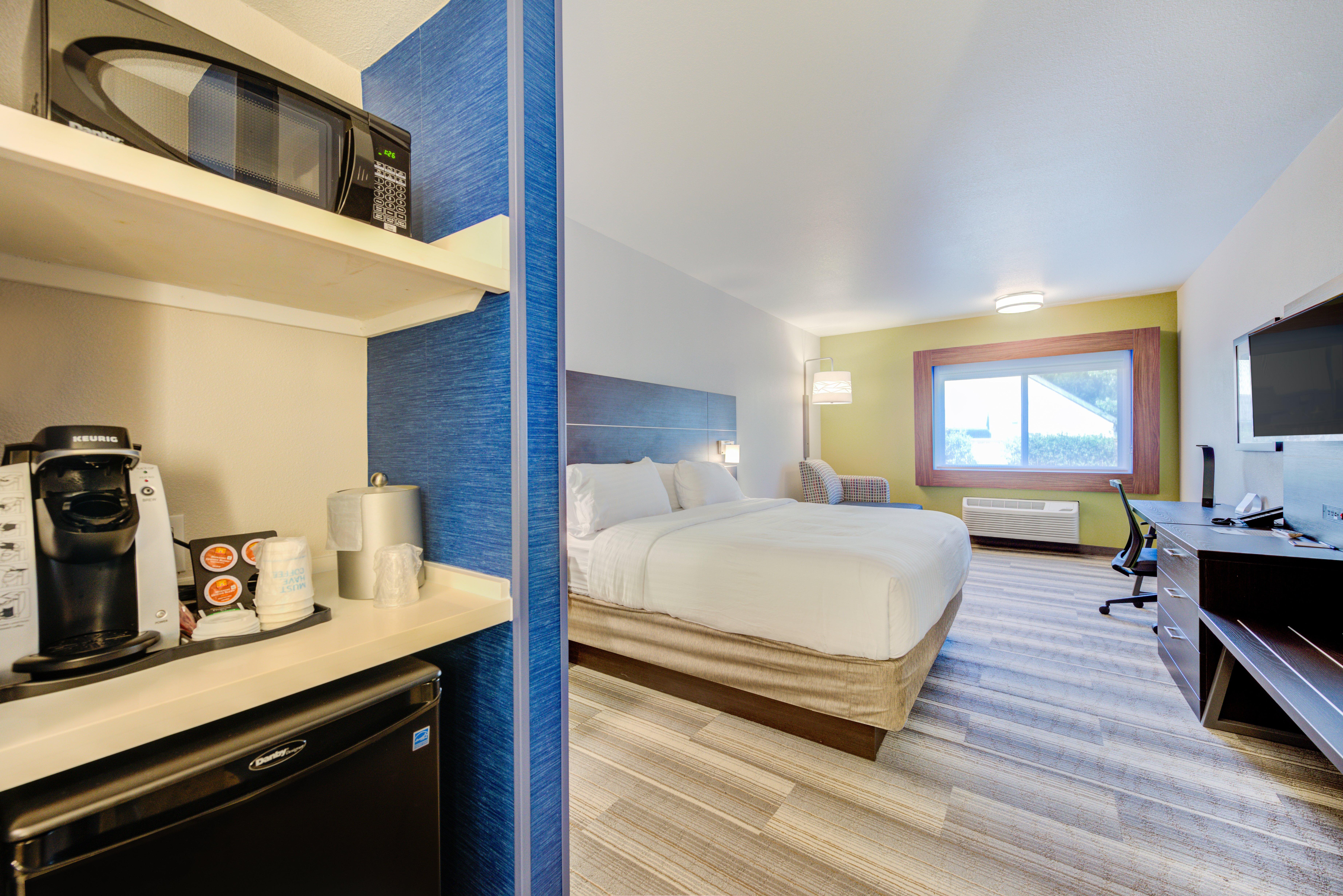 Holiday Inn Express Newberg - Wine Country