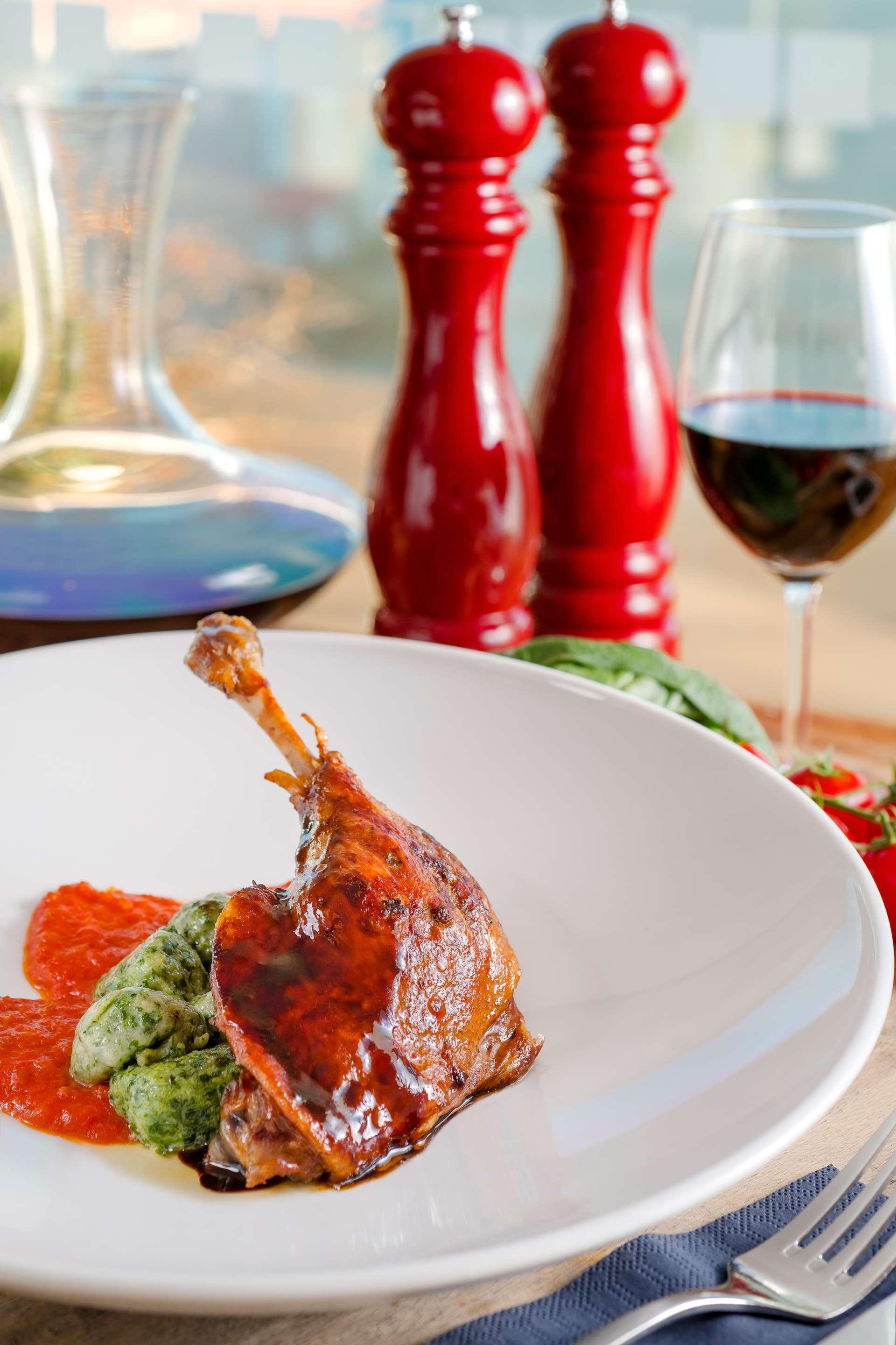 Radisson Blu Resort & Spa, Split - фото