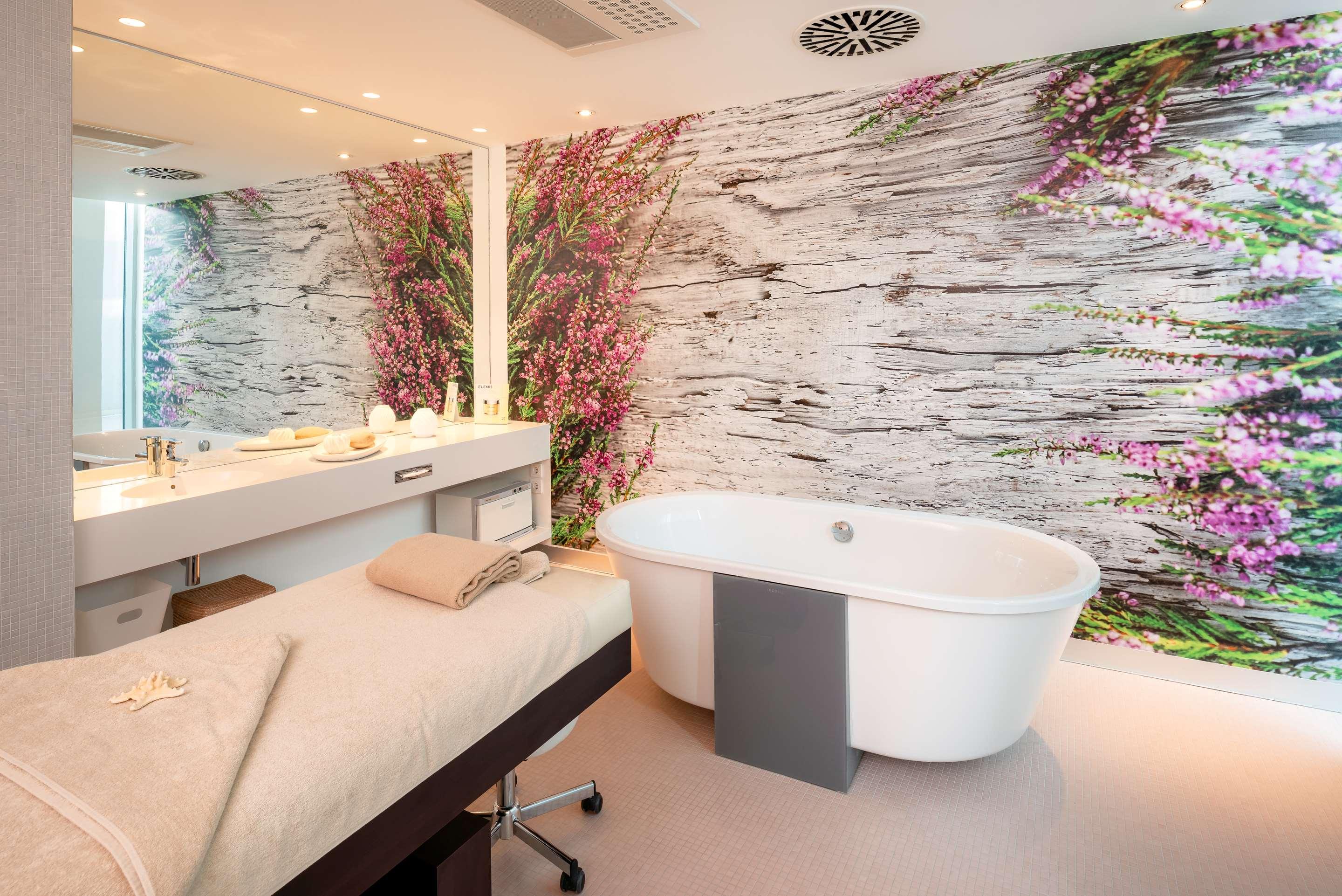 Radisson Blu Resort & Spa, Split - фото