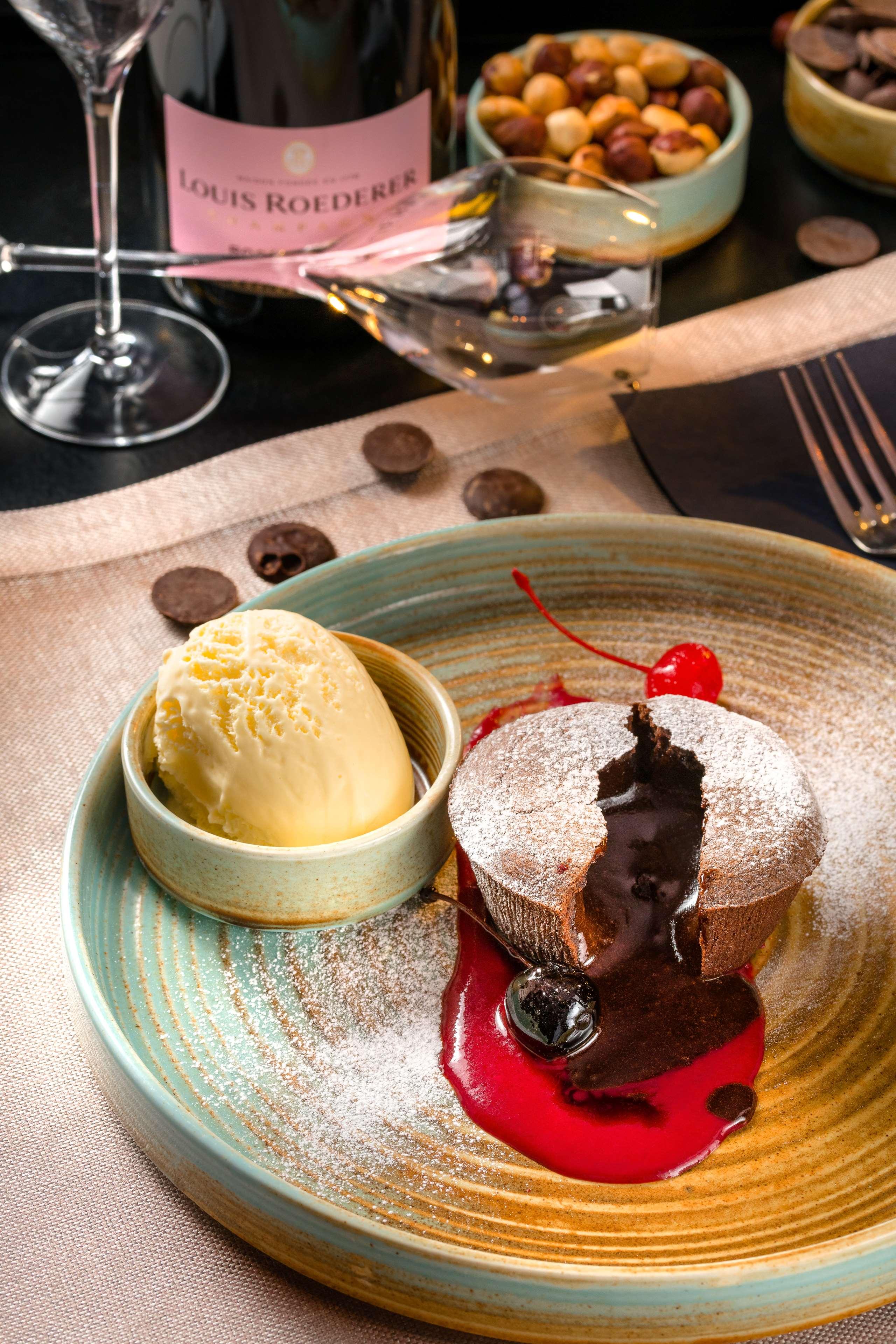 Radisson Blu Resort & Spa, Split - фото