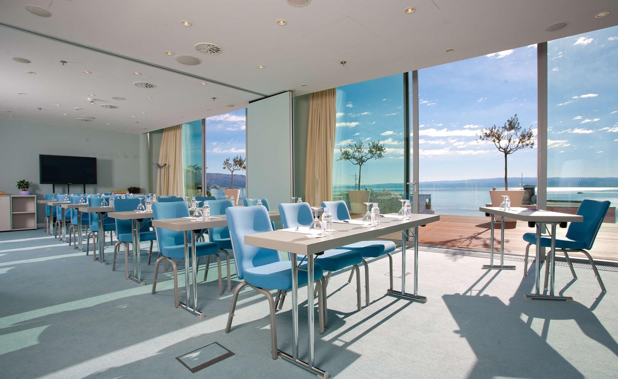 Radisson Blu Resort & Spa, Split - фото