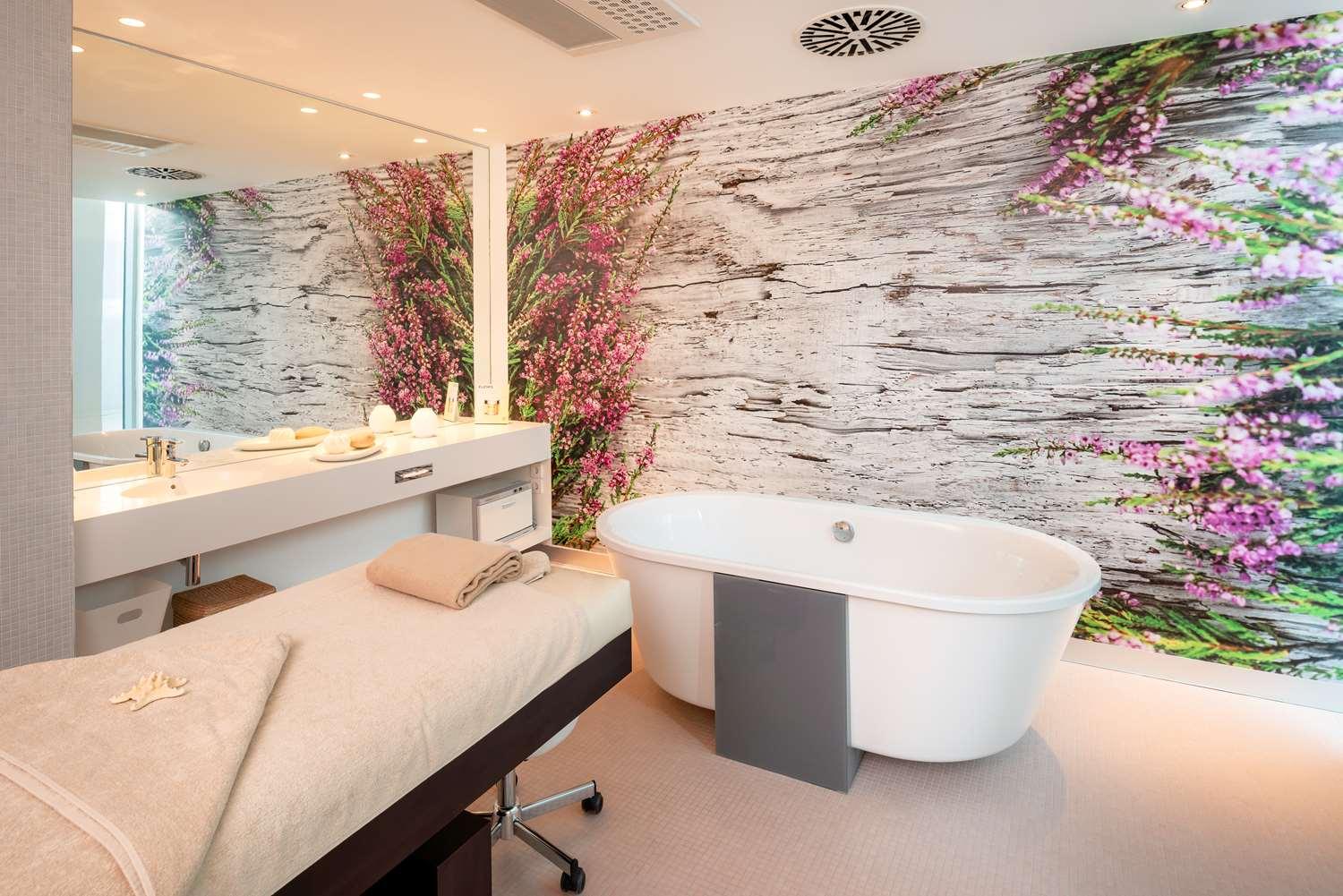 Radisson Blu Resort & Spa, Split - фото