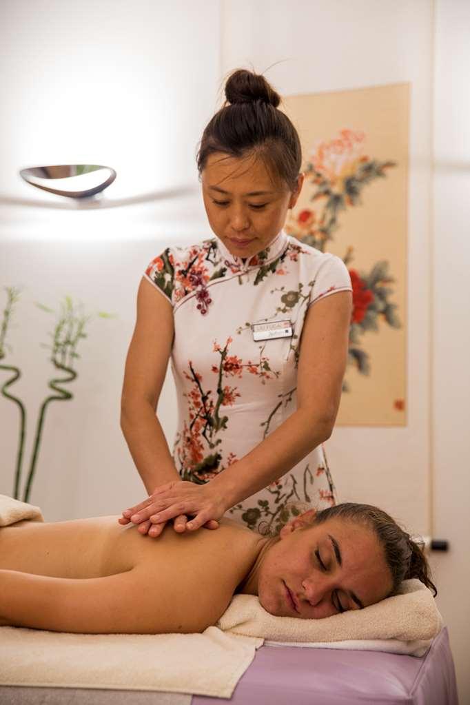 Radisson Blu Resort & Spa, Split - фото