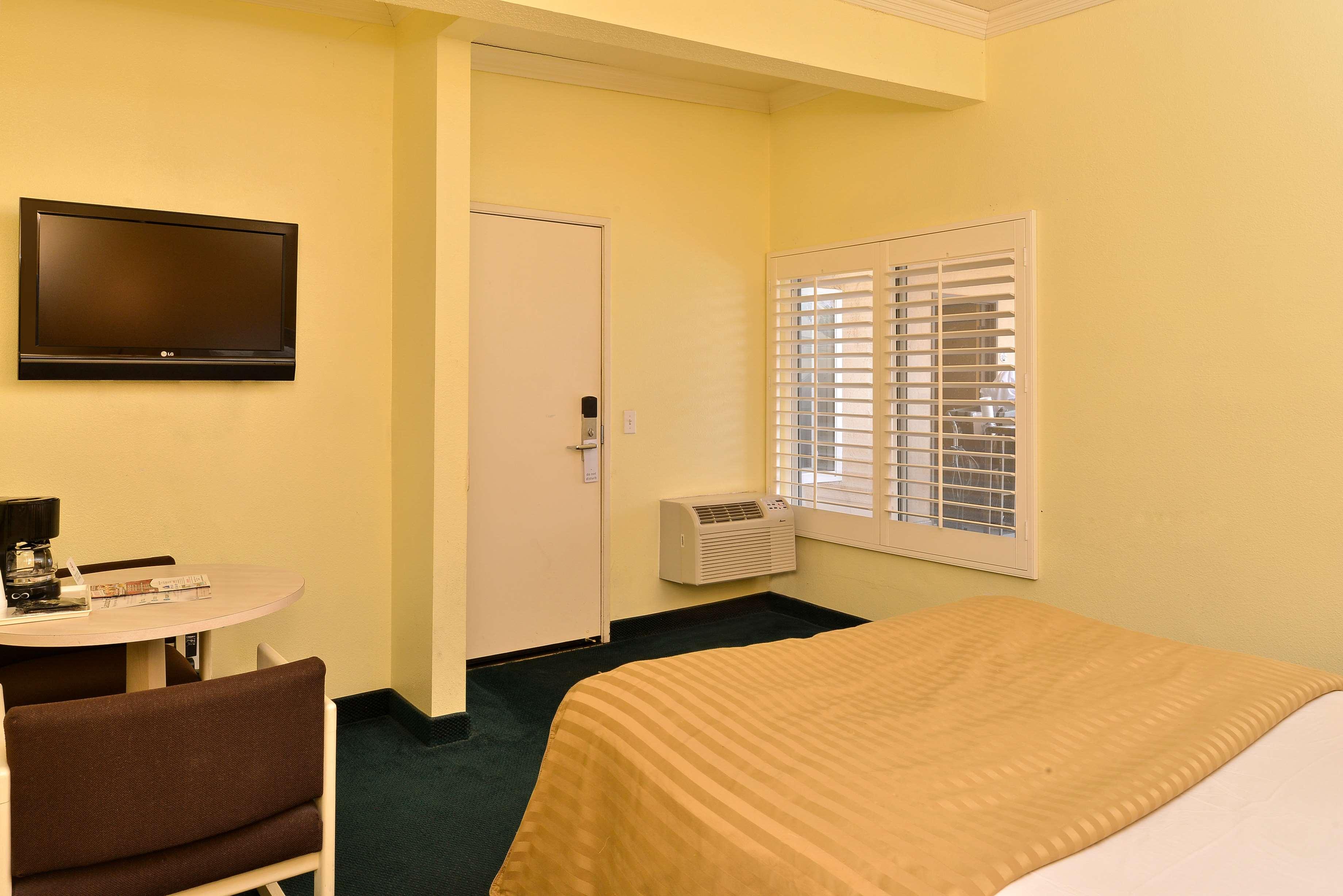 Americas Best Value Inn Anaheim