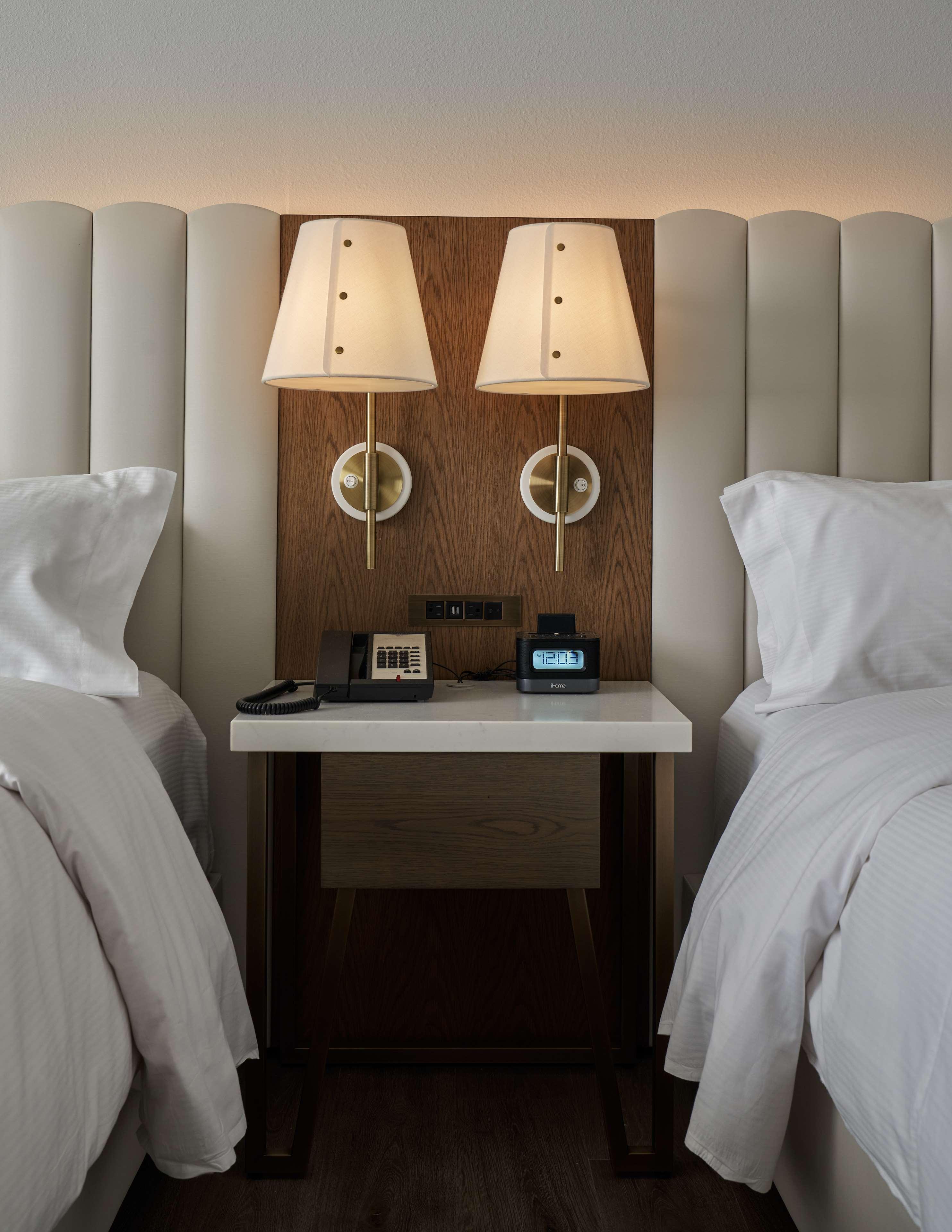 DoubleTree by Hilton Dallas - Love Field