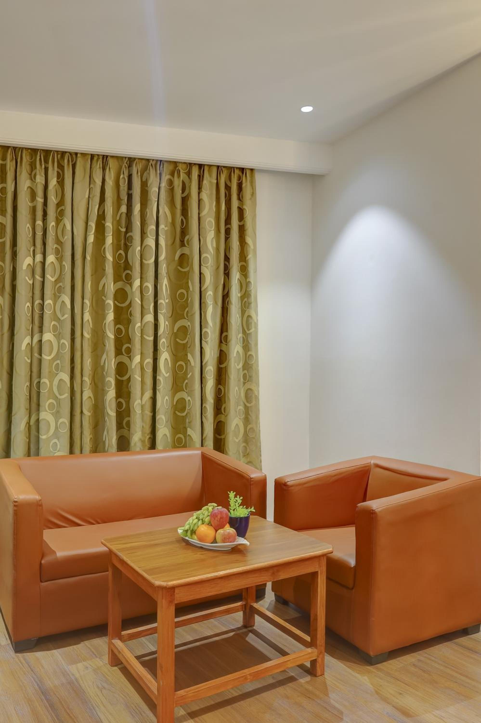Capital O 444 Hotel Venus