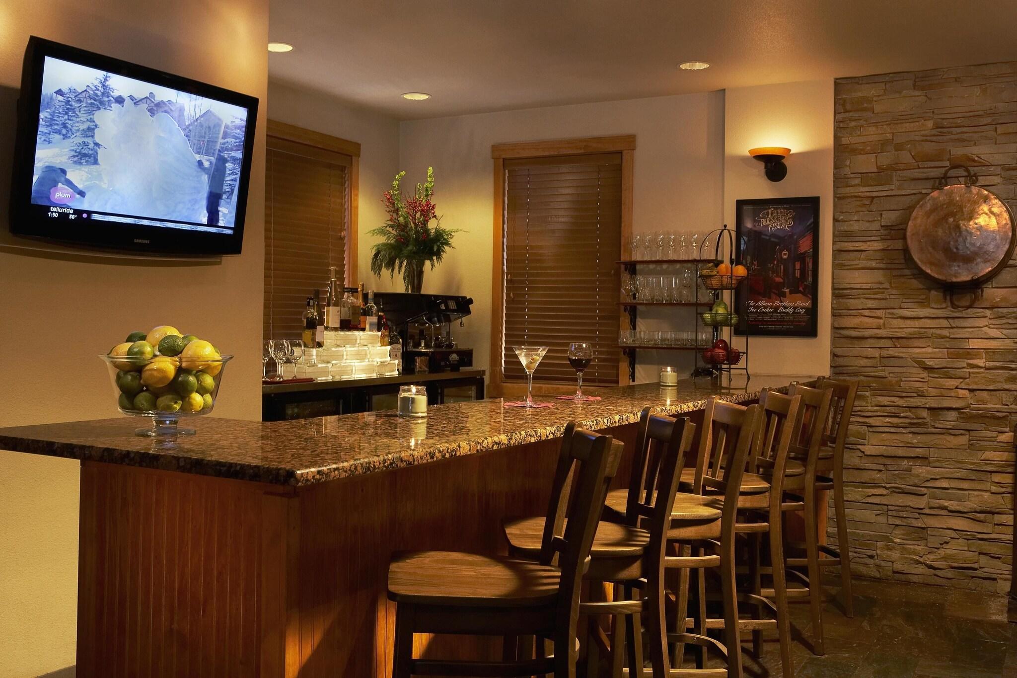 The Hotel Telluride by null