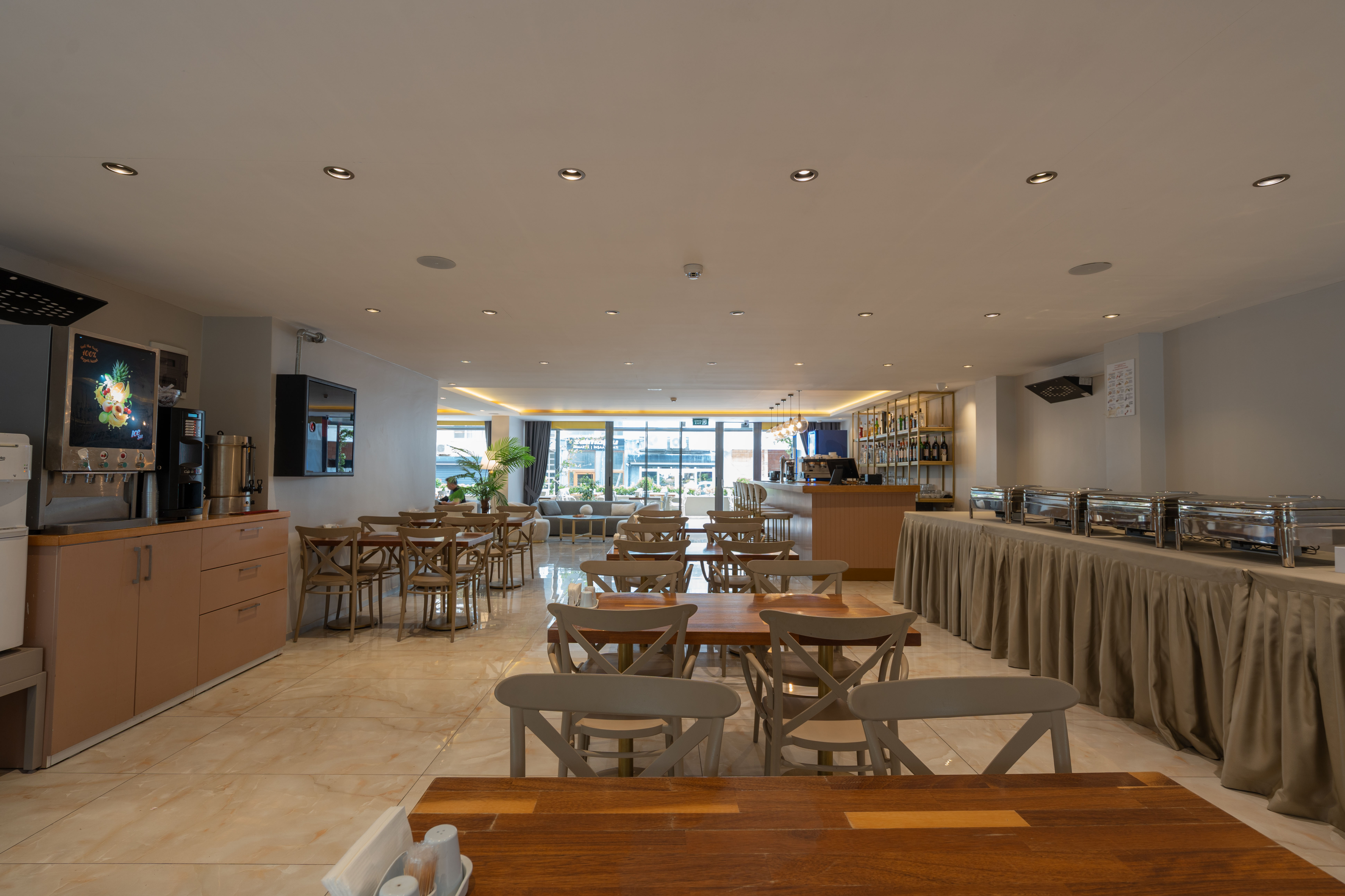 Fifty5 Suite Hotel