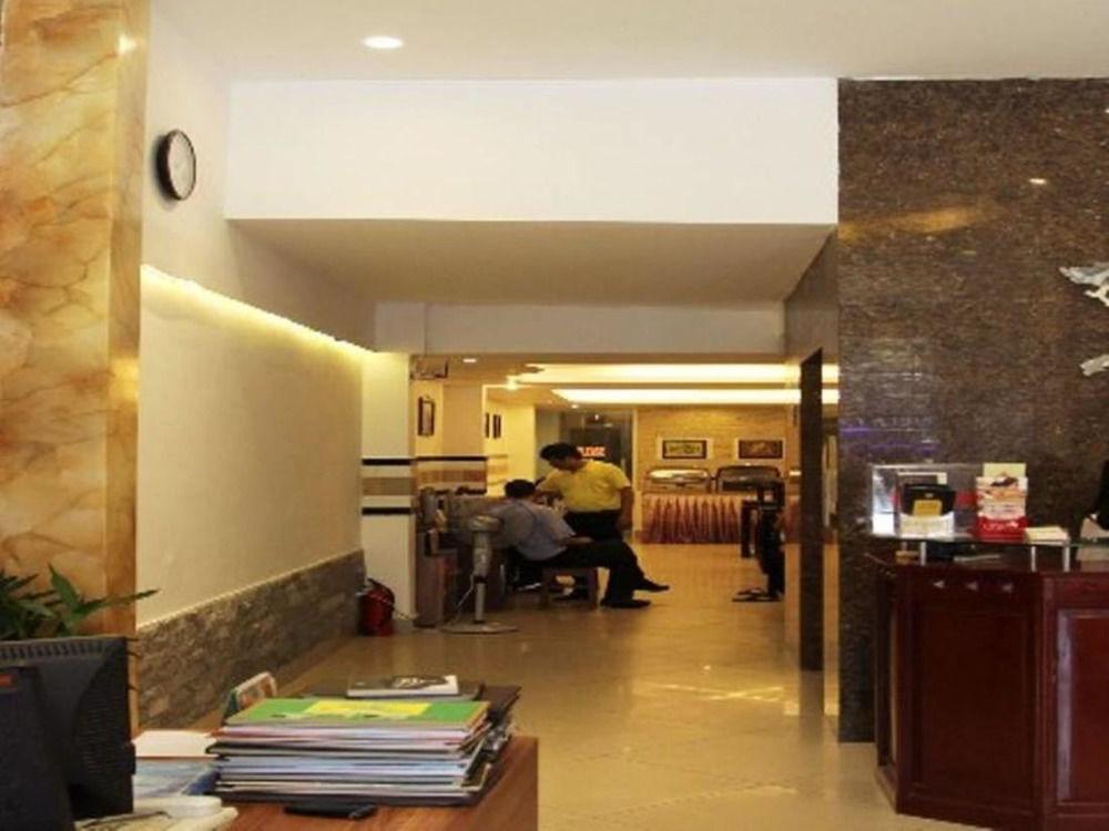 Hanoi Silver Hotel