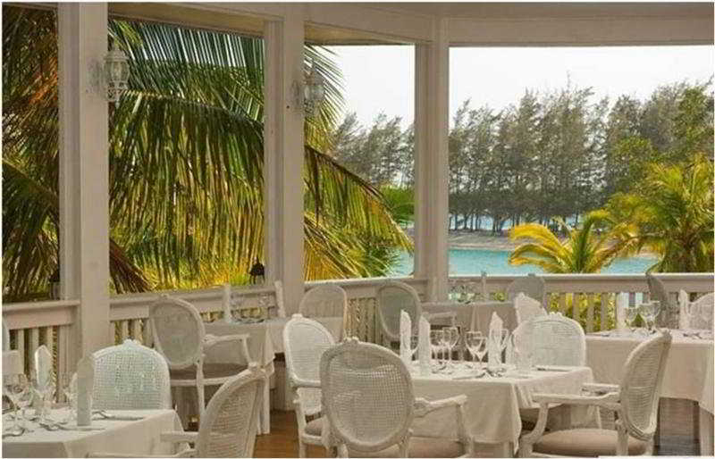 Fantasy Island Dive Resort