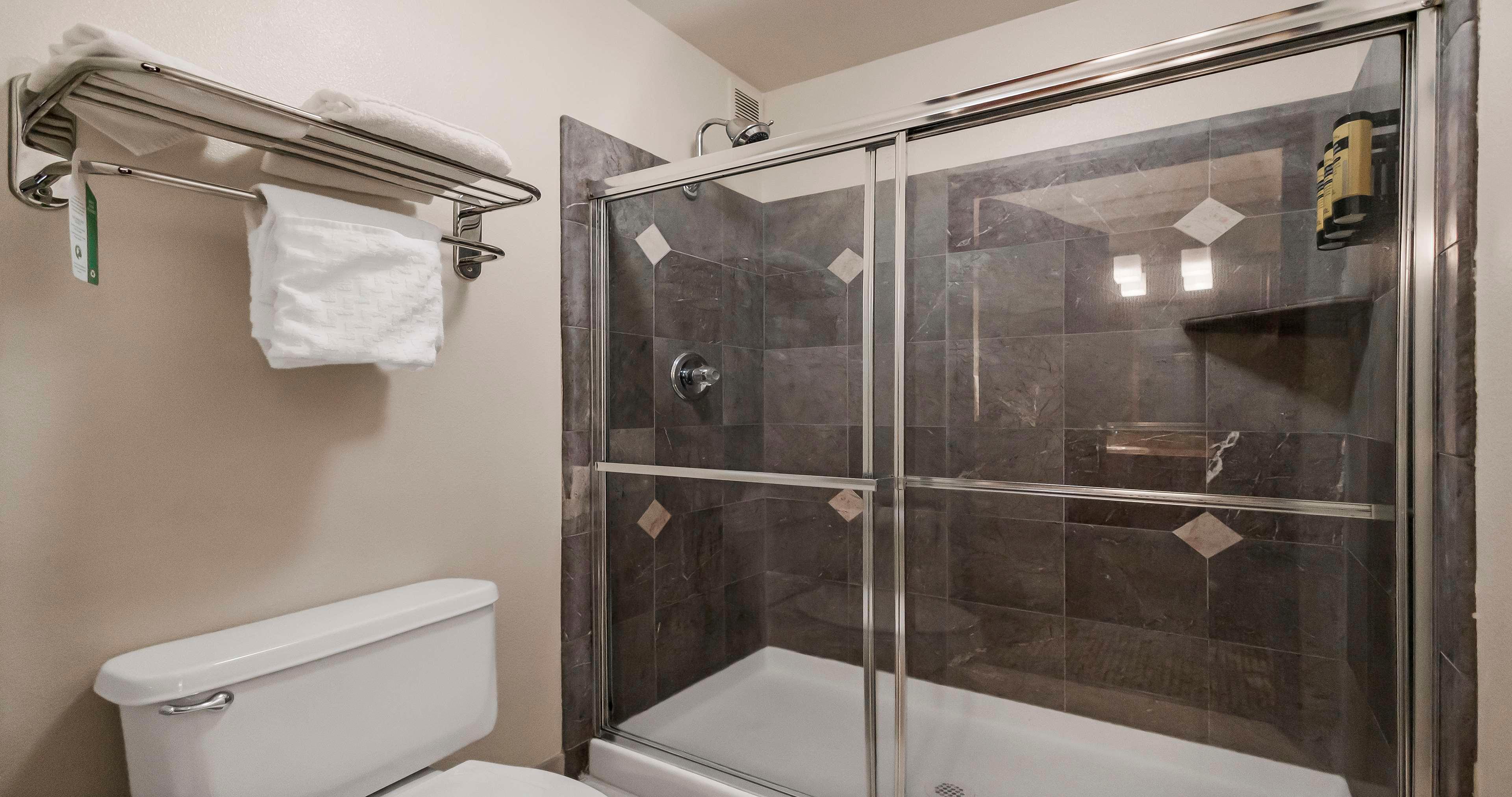 Best Western Plus Orchid Hotel & Suites