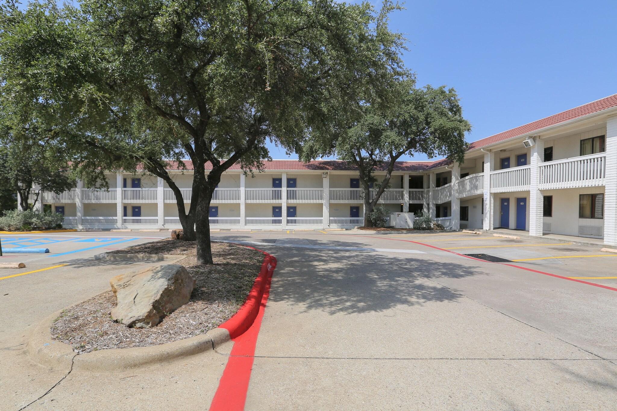 Motel 6-Dallas-Addison