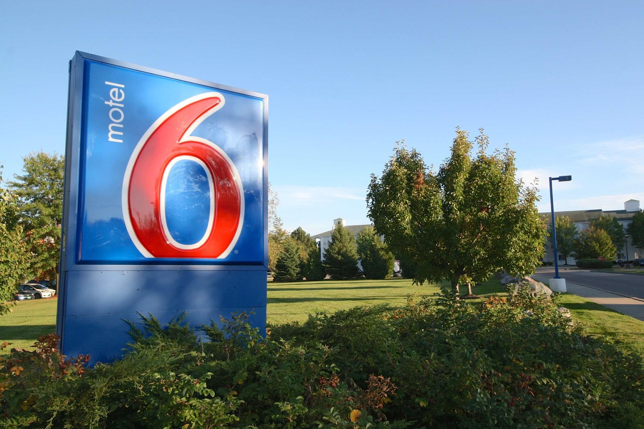 Motel 6 Burlington