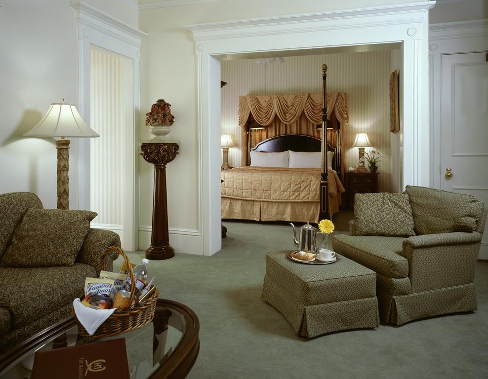 The Hotel Majestic by null