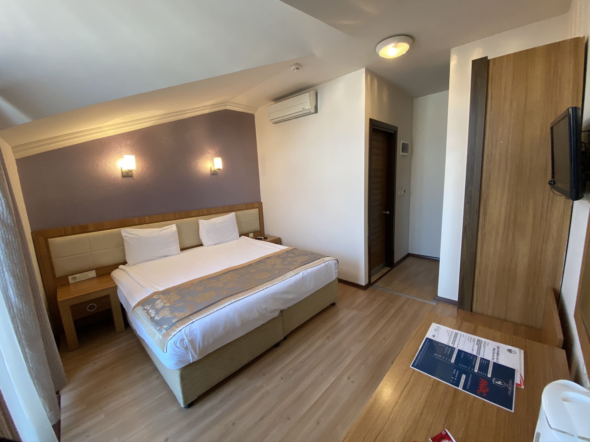 Grand Anzac Hotel by null