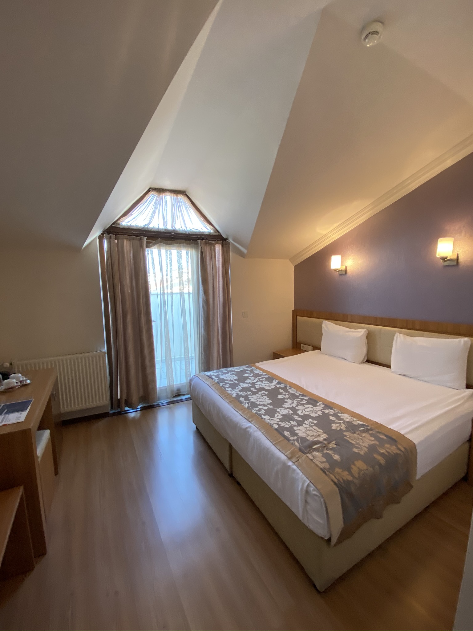 Grand Anzac Hotel by null