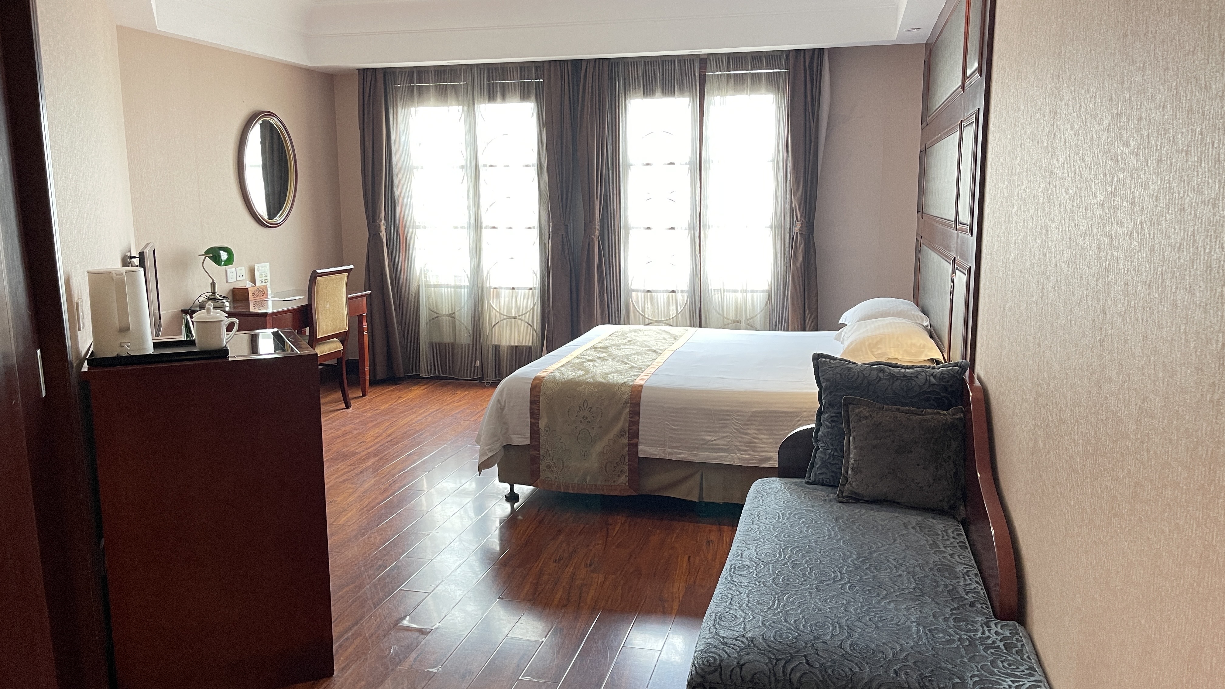 The Seventh Heaven Hotel by null
