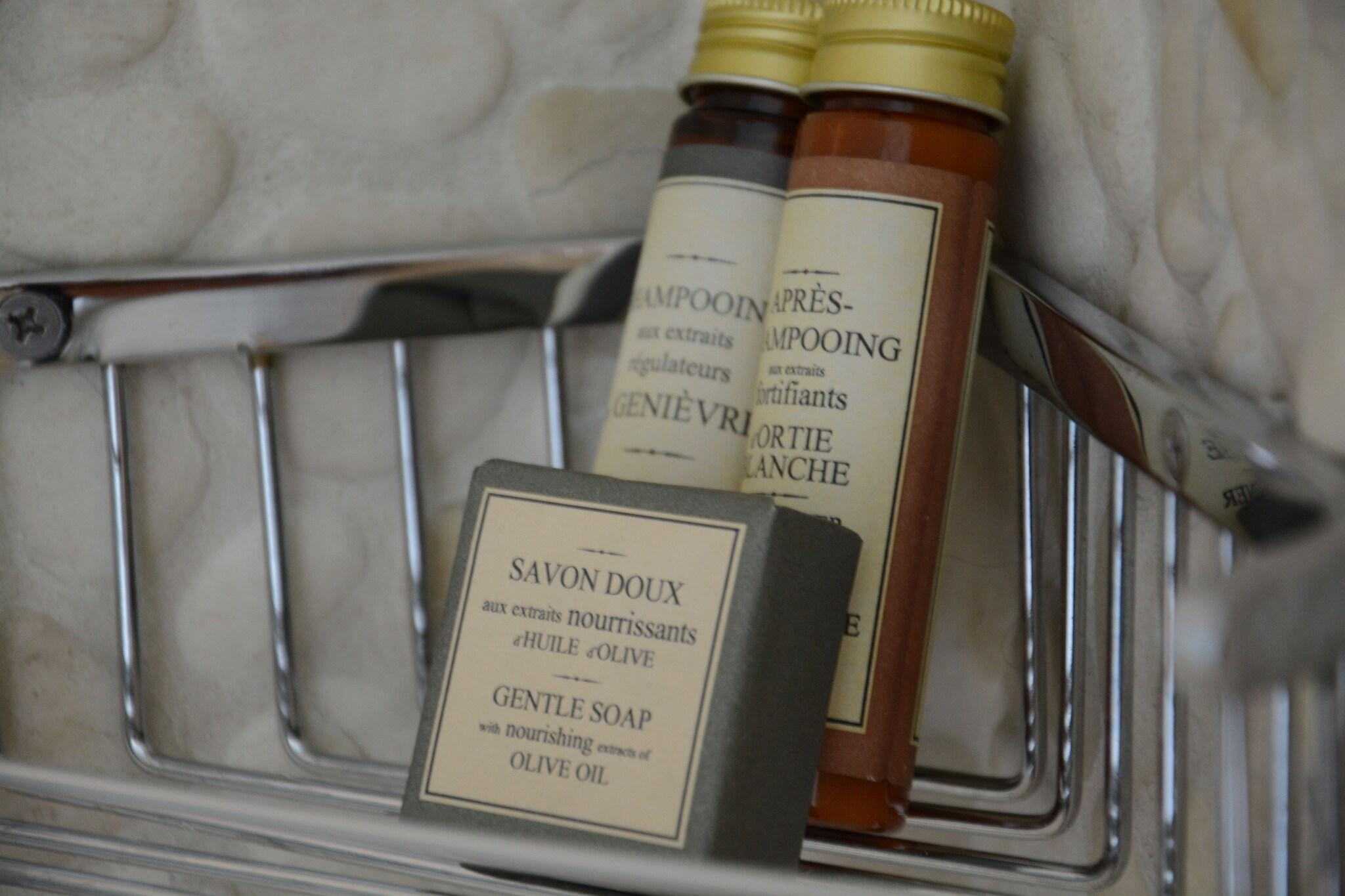 The Charlee Hotel by null