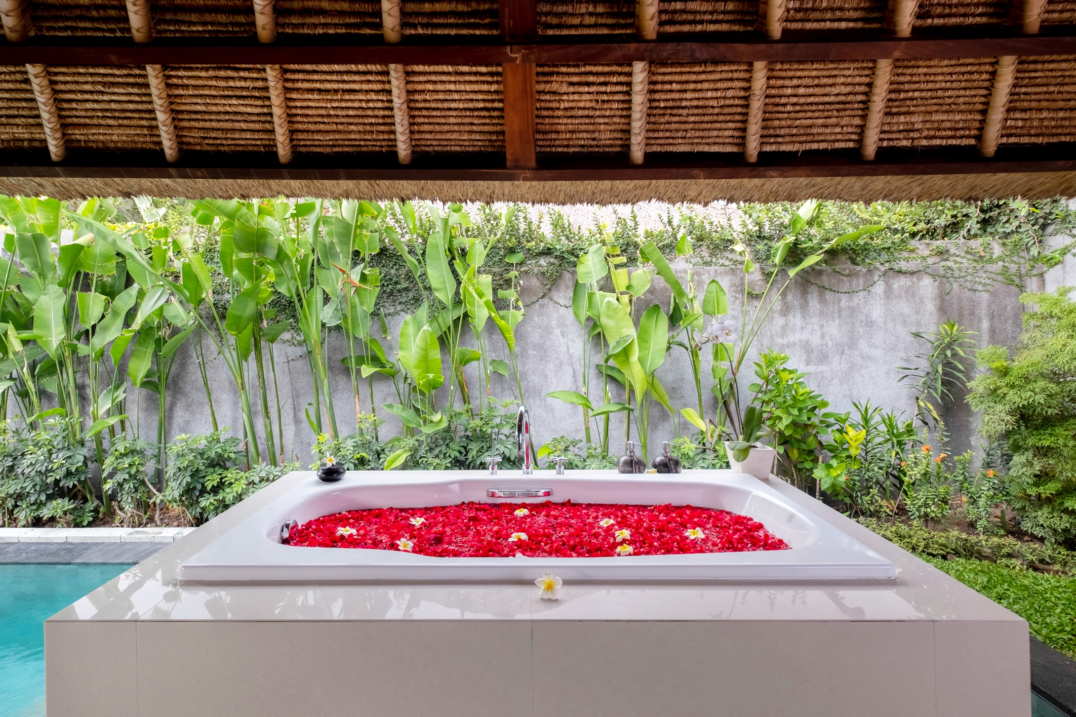 Mayaloka Villa Seminyak - photo