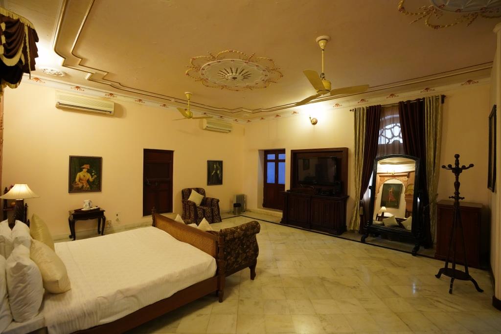 The Laxmi Niwas Palace by null