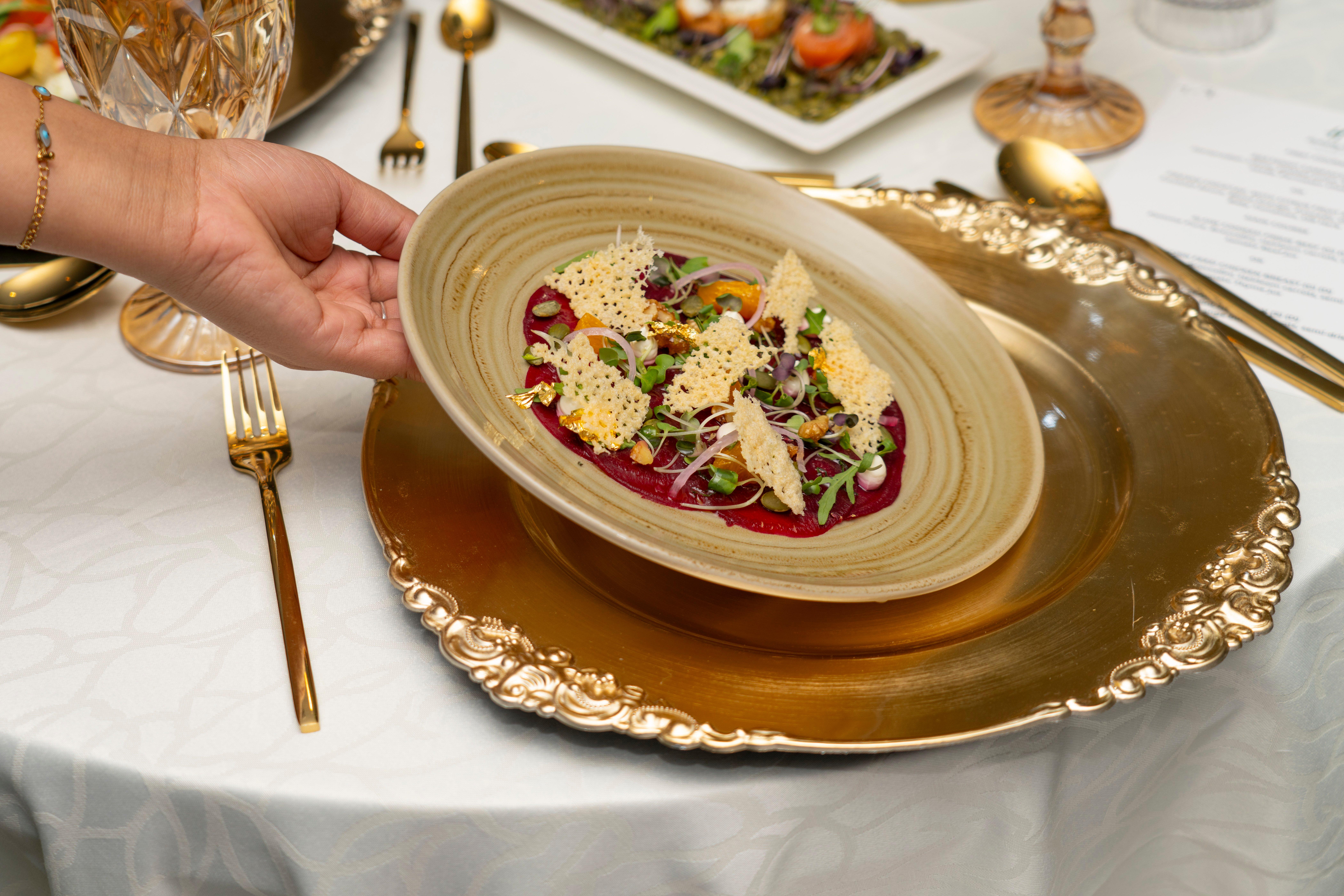 Holiday Inn Abu Dhabi - photo