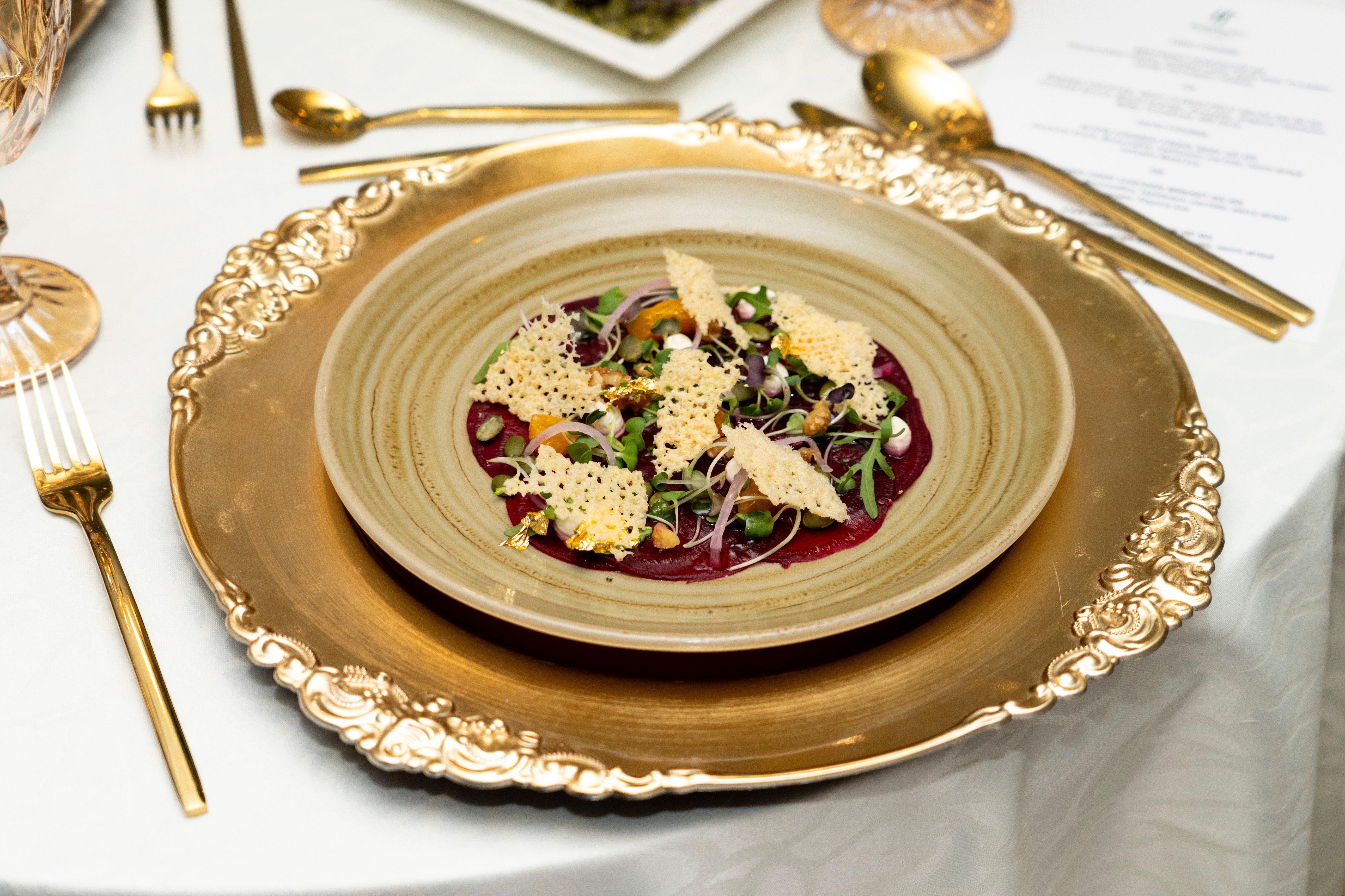 Holiday Inn Abu Dhabi - photo