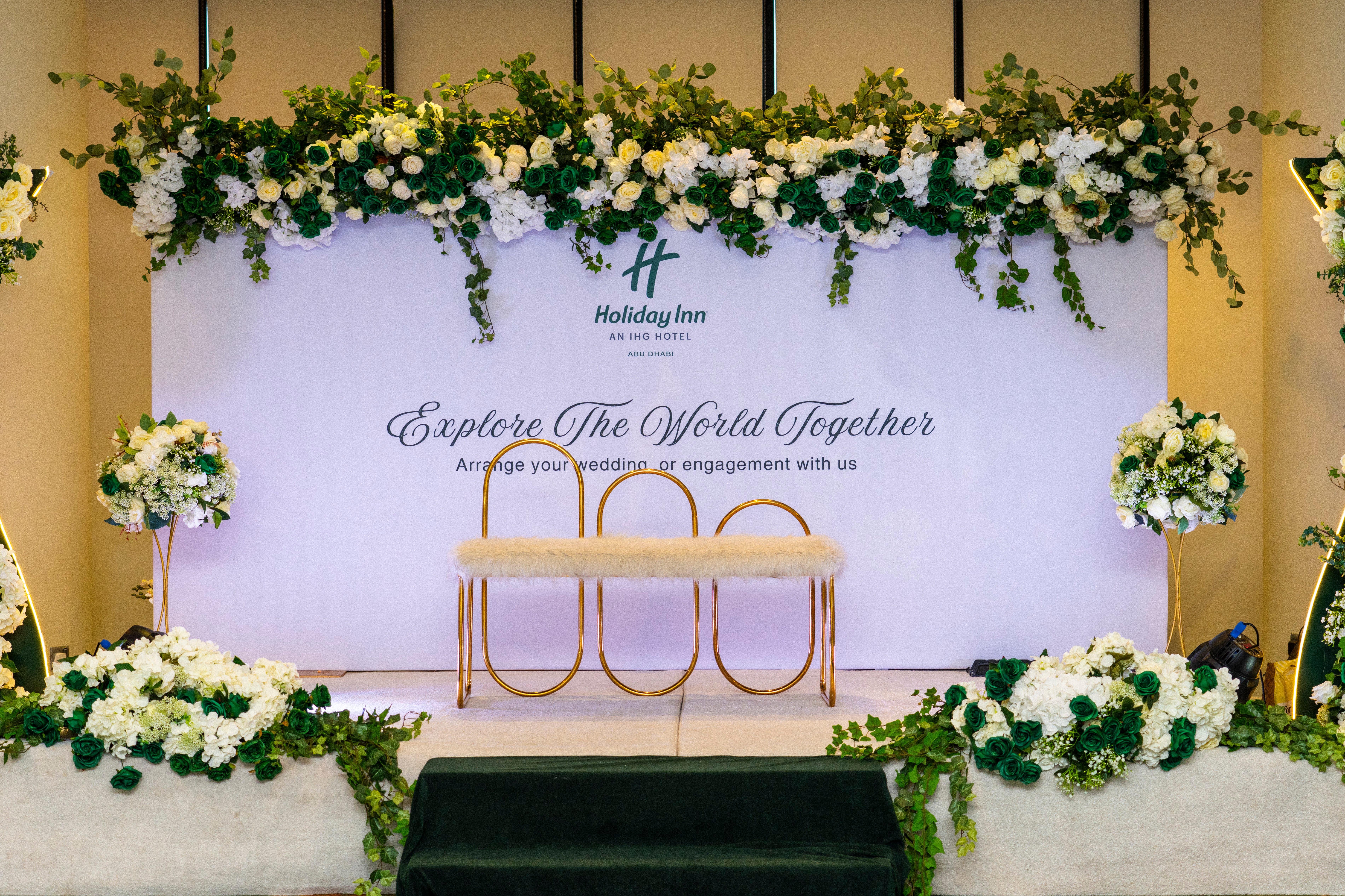 Holiday Inn Abu Dhabi - photo