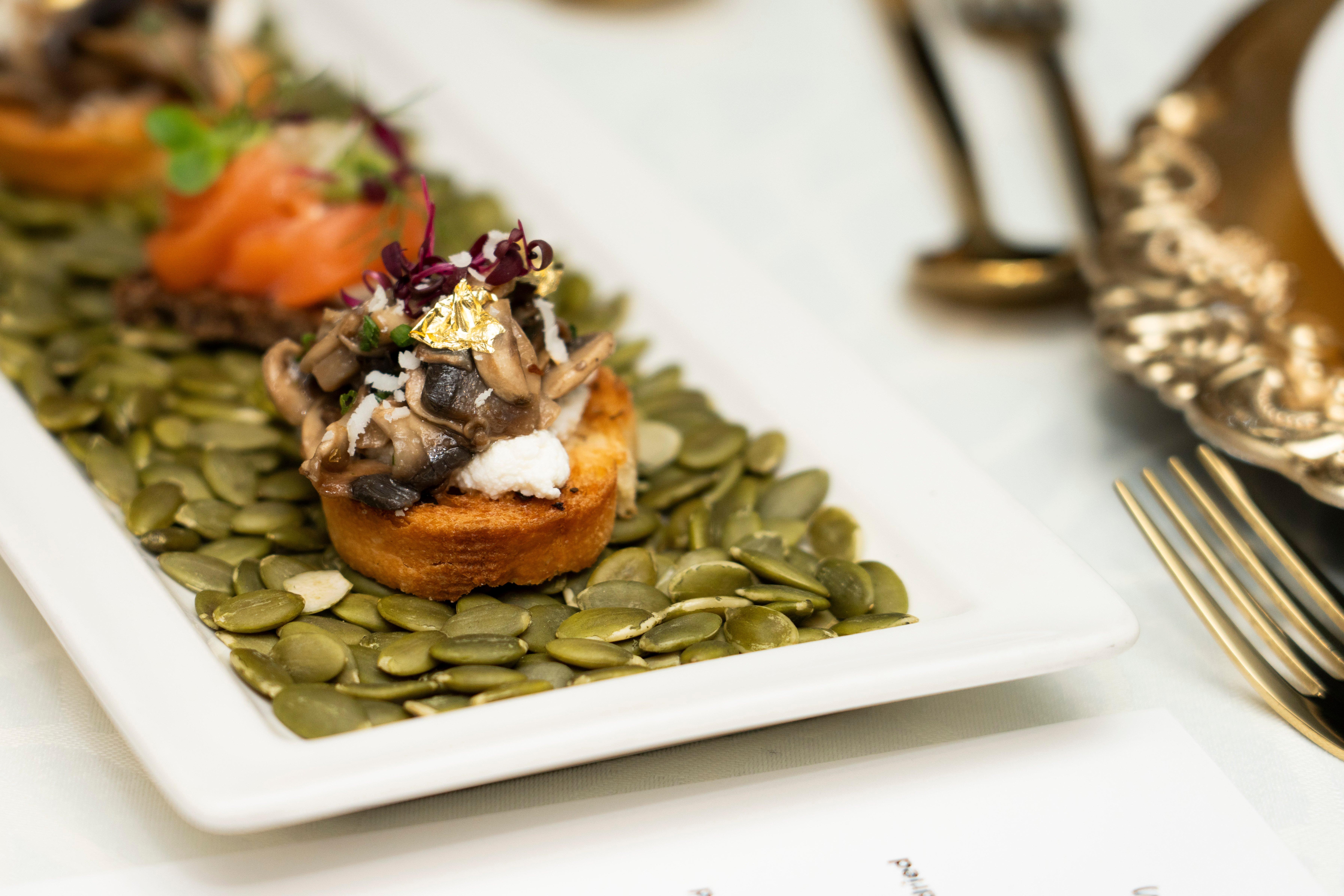 Holiday Inn Abu Dhabi - photo