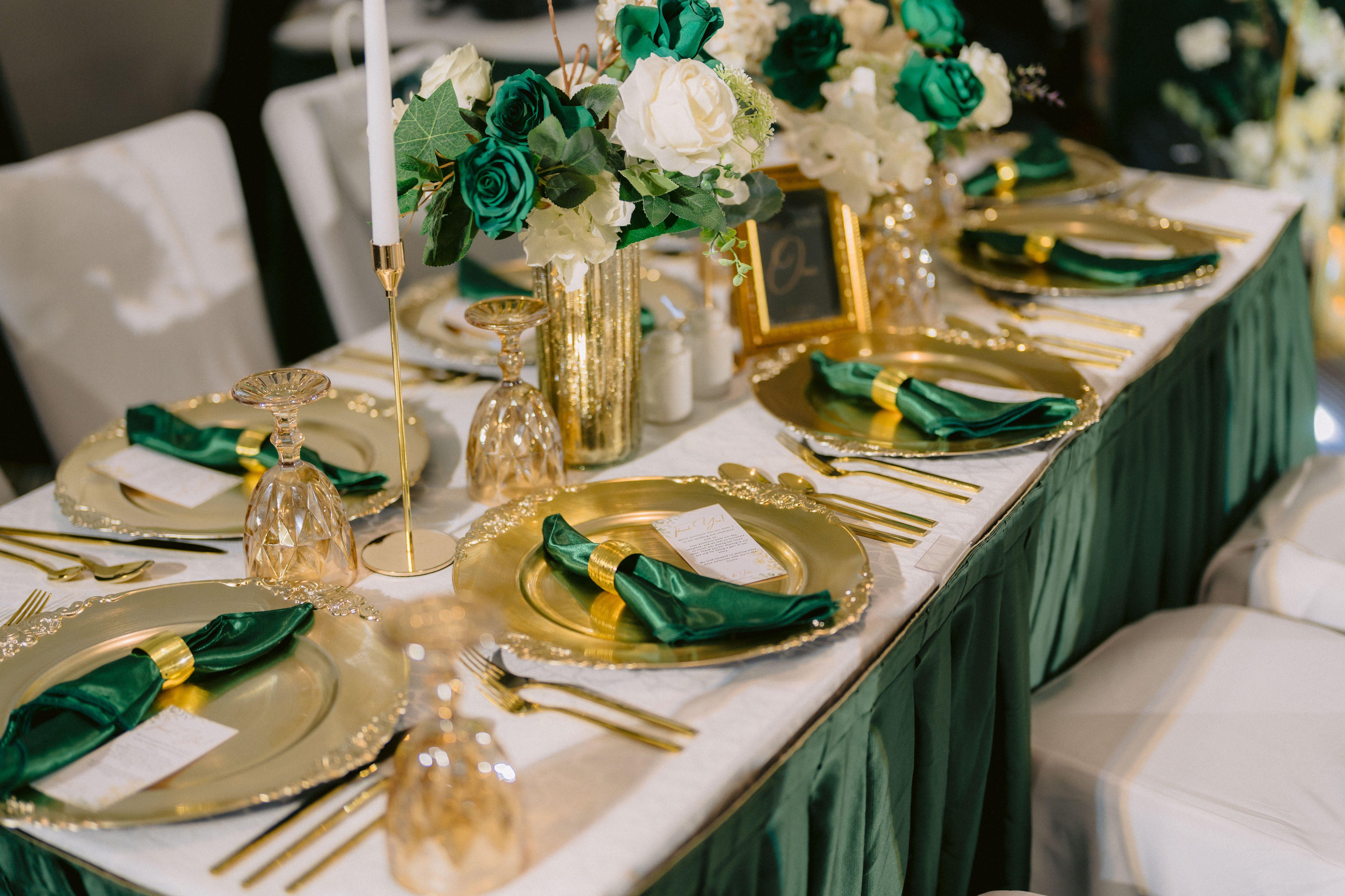 Holiday Inn Abu Dhabi - photo