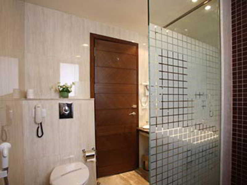 Indus Biznotel
