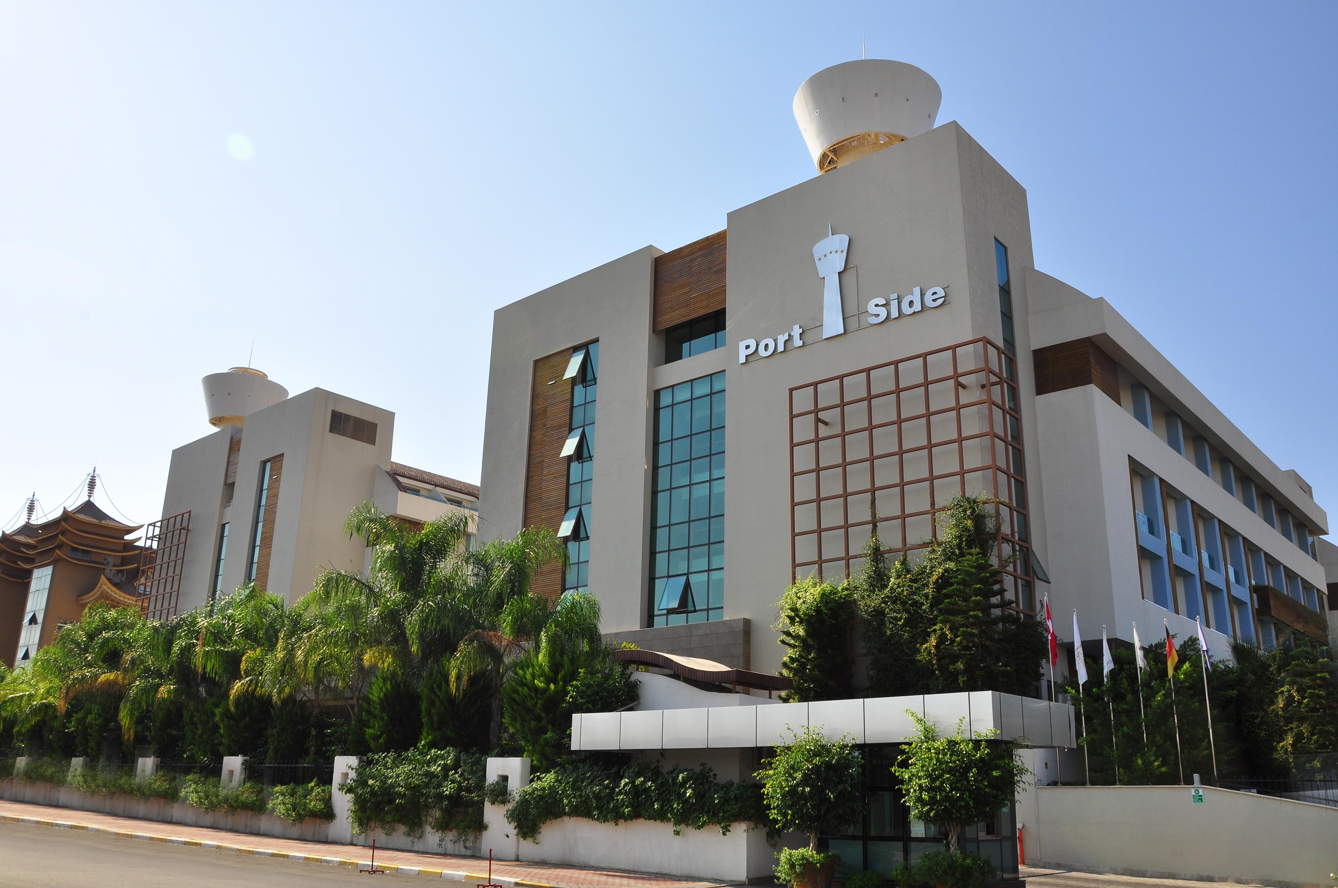 Port Side Resort - фото