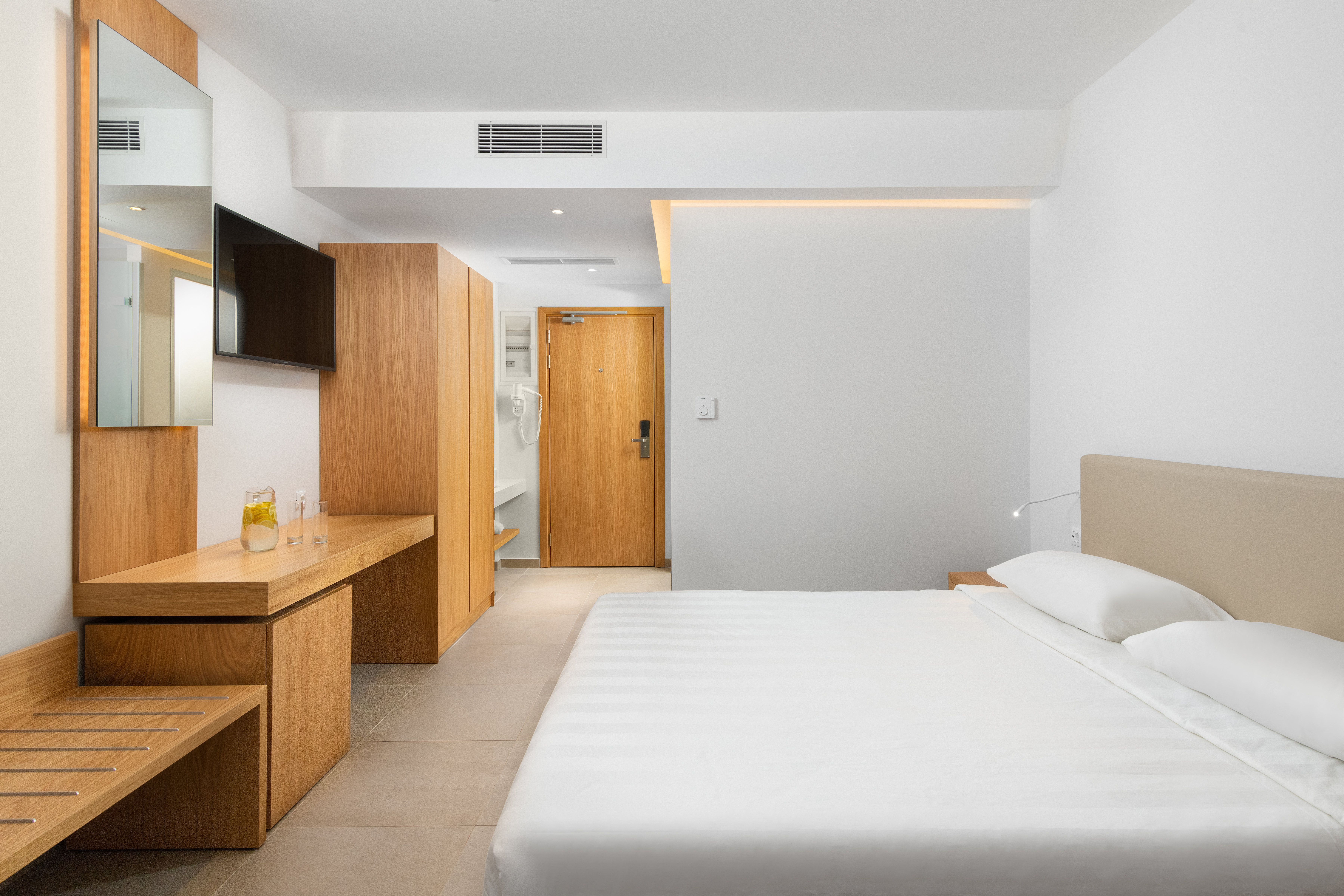 Double or twin room, deluxe