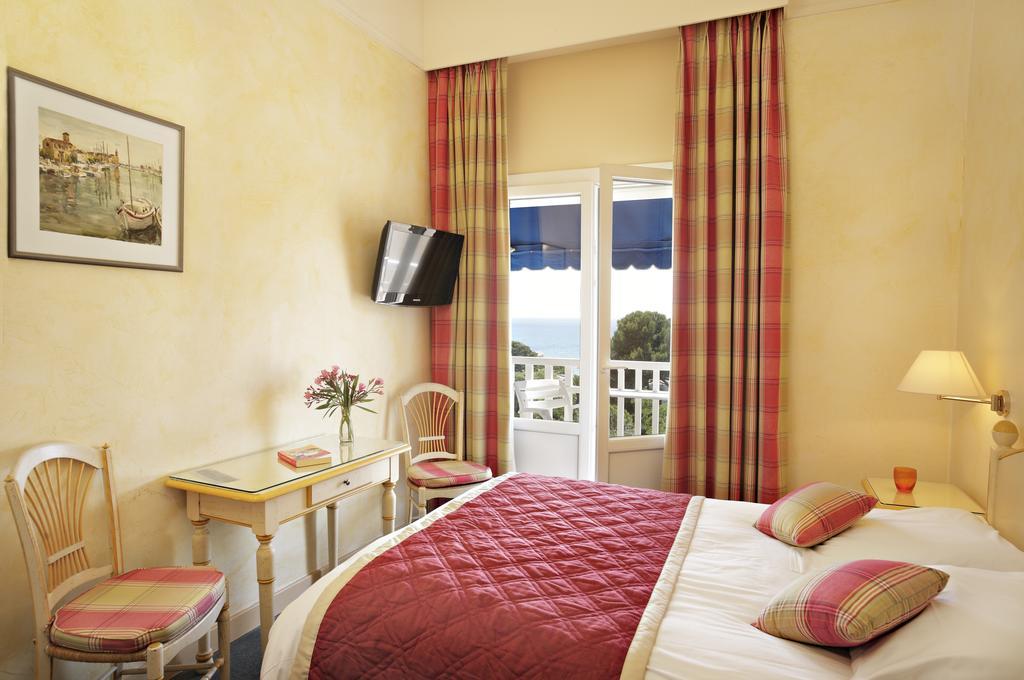 Grand Hotel Des Lecques BW Signature Collection