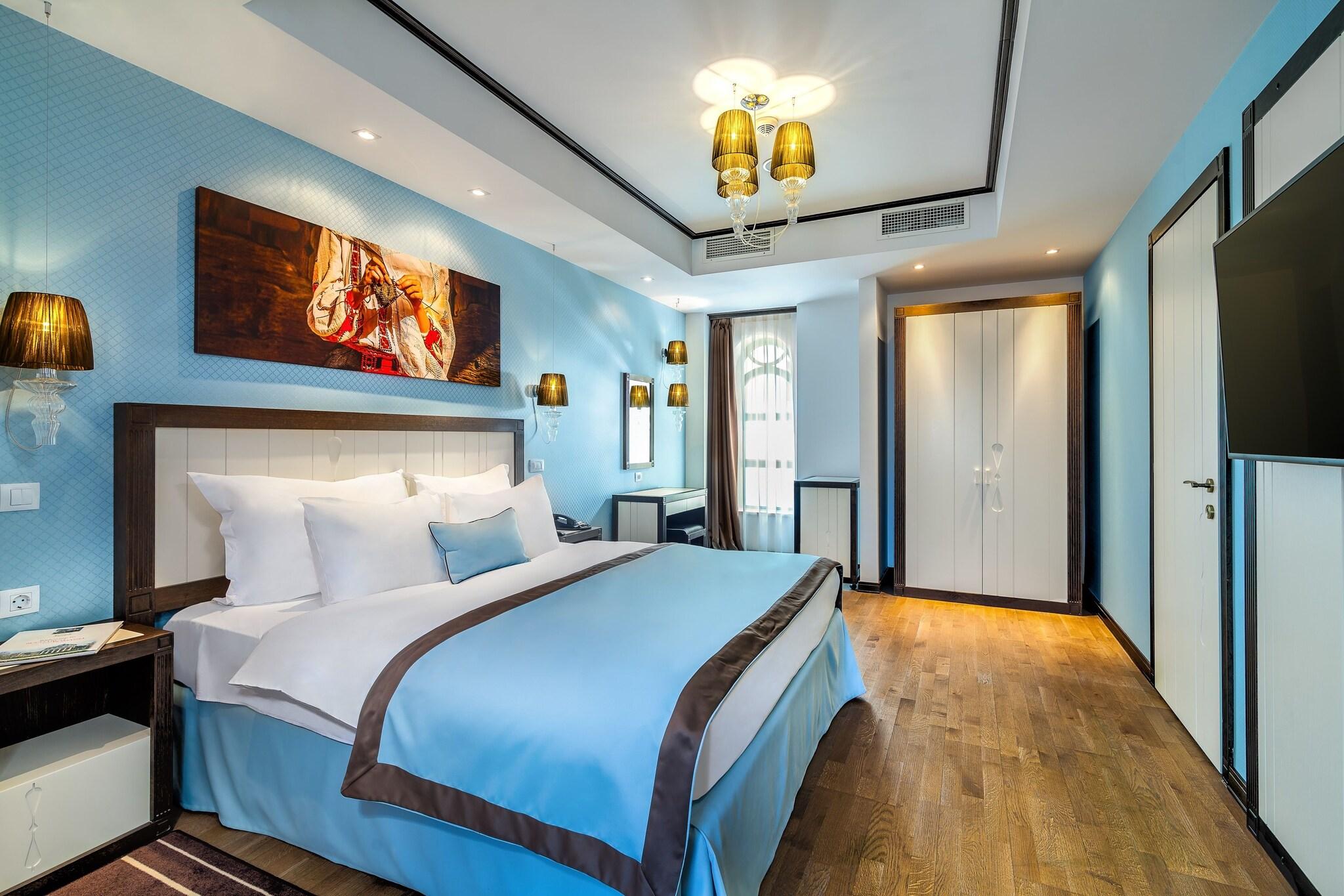 Epoque Hotel by null