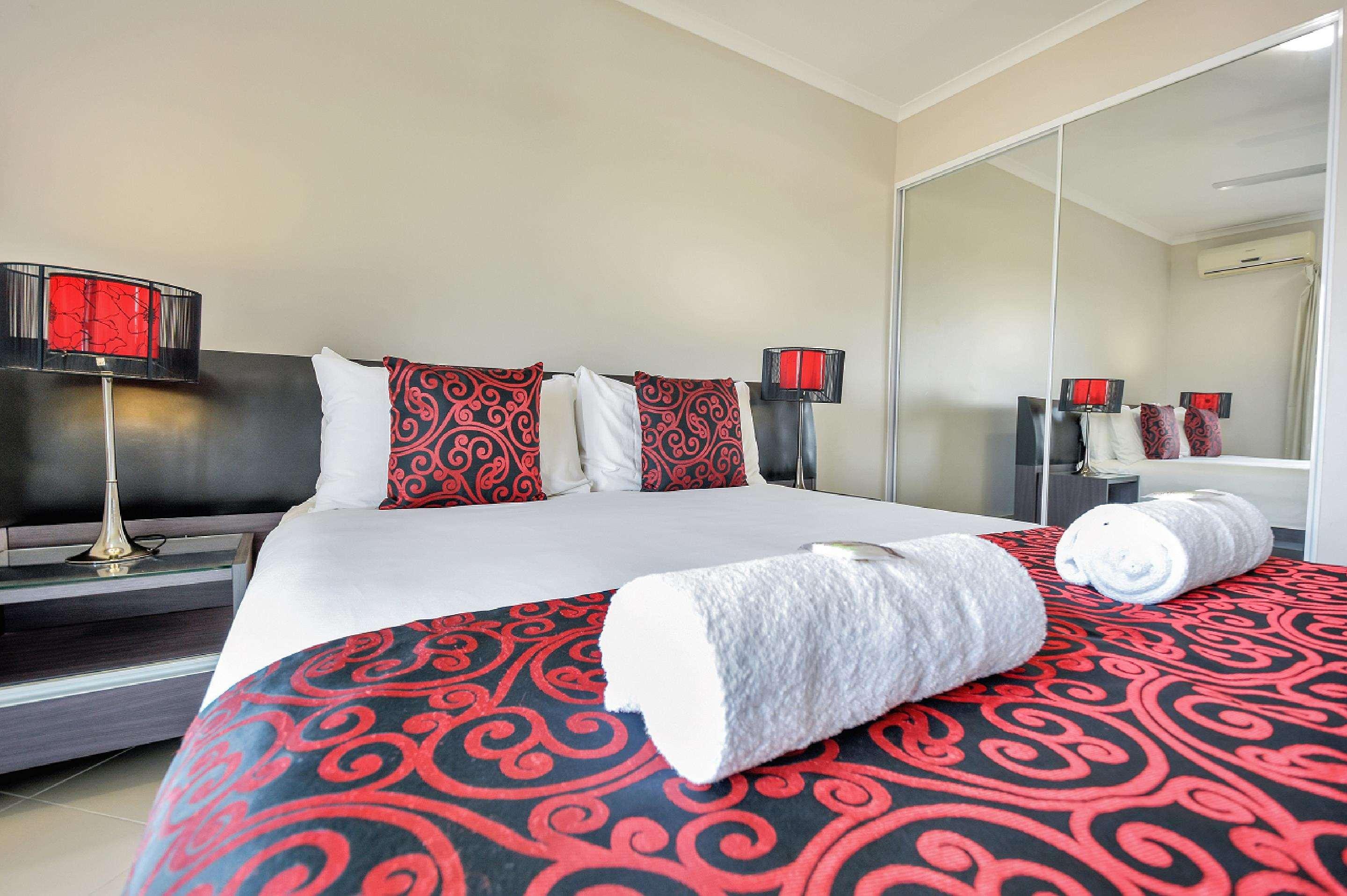 Argus Apartments Darwin by null