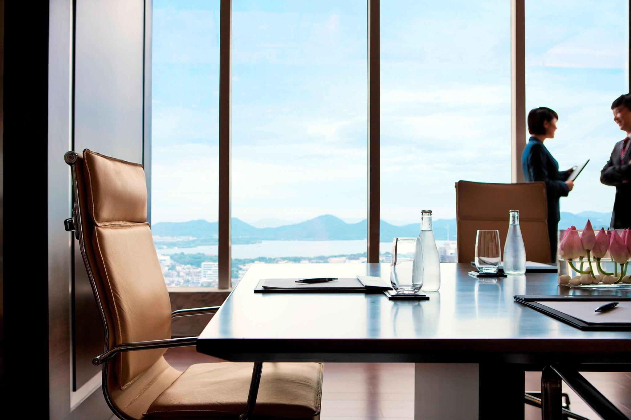 JW Marriott Hotel Hangzhou by null