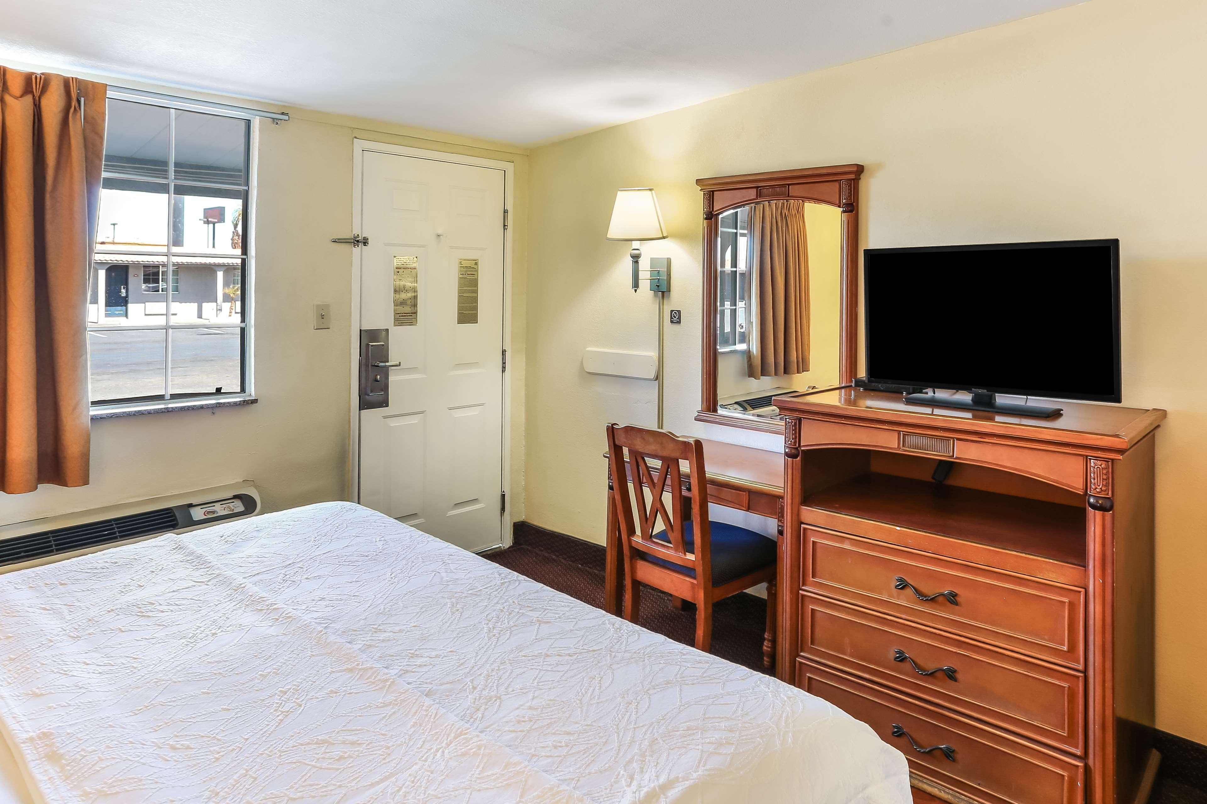 Americas Best Value Inn & Suites El Centro