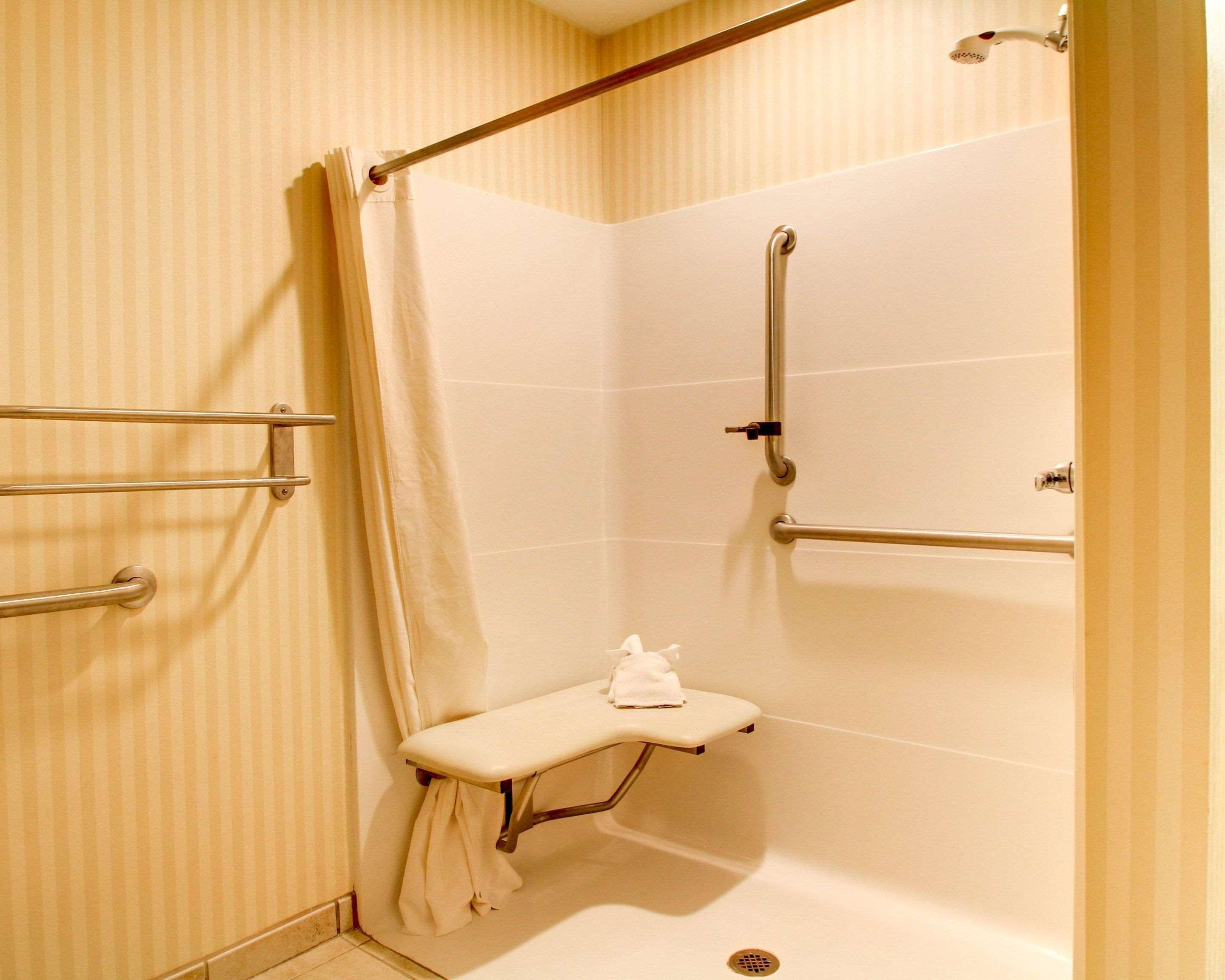 Comfort Suites Biloxi - Ocean Springs