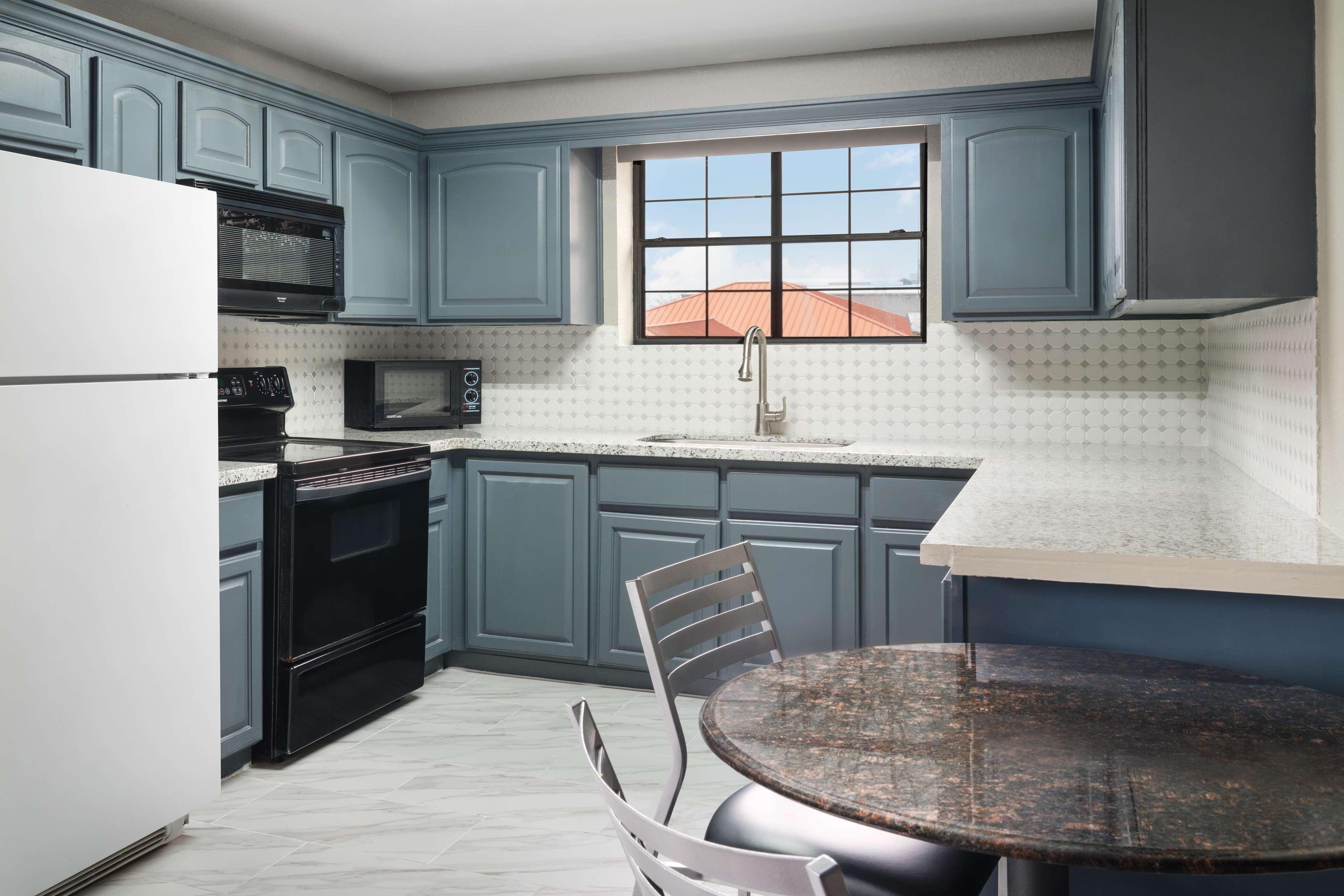 Melrose @ Seabrook Bw Signature Collection