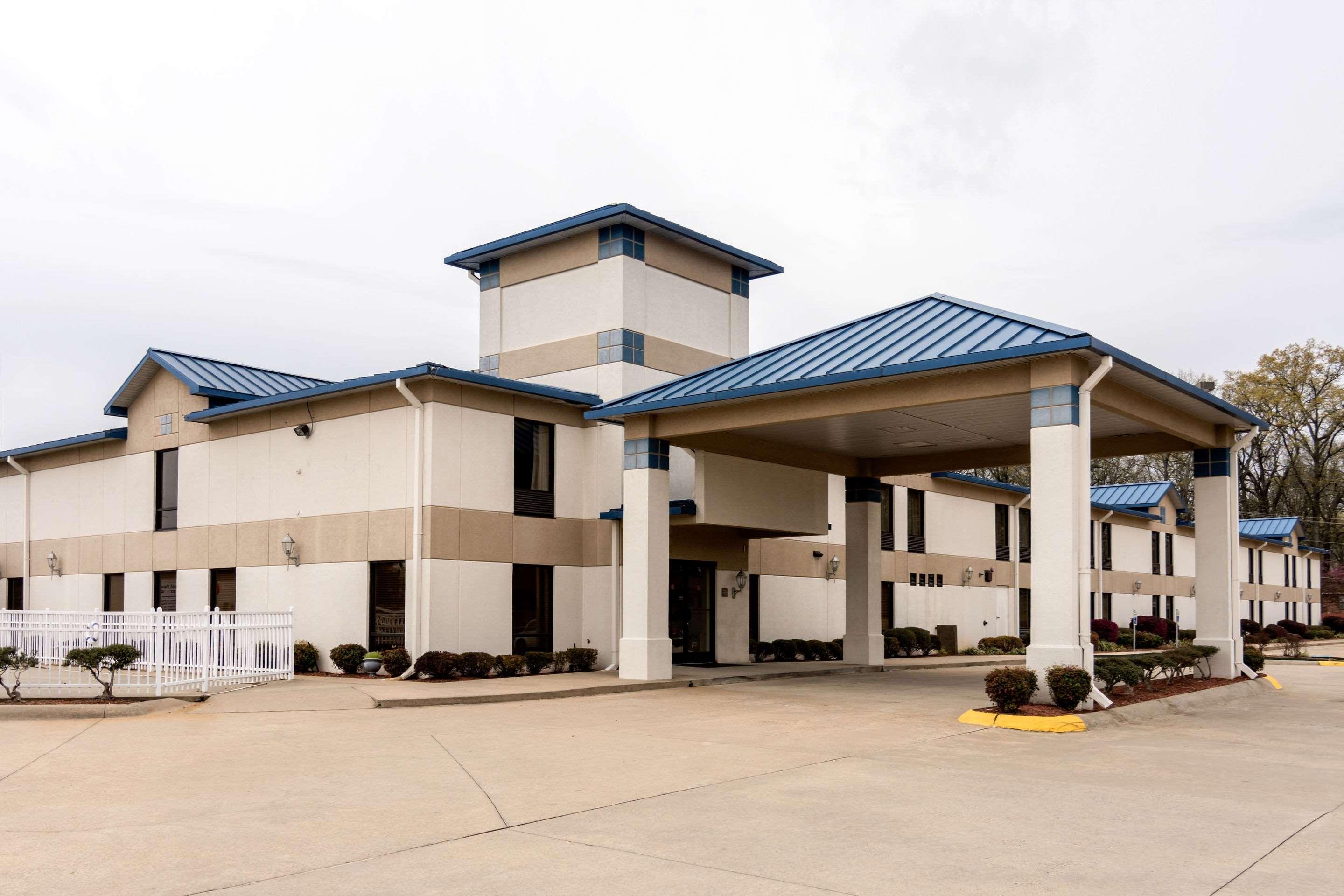 Quality Inn Jacksonville near Little Rock Air Force Base image