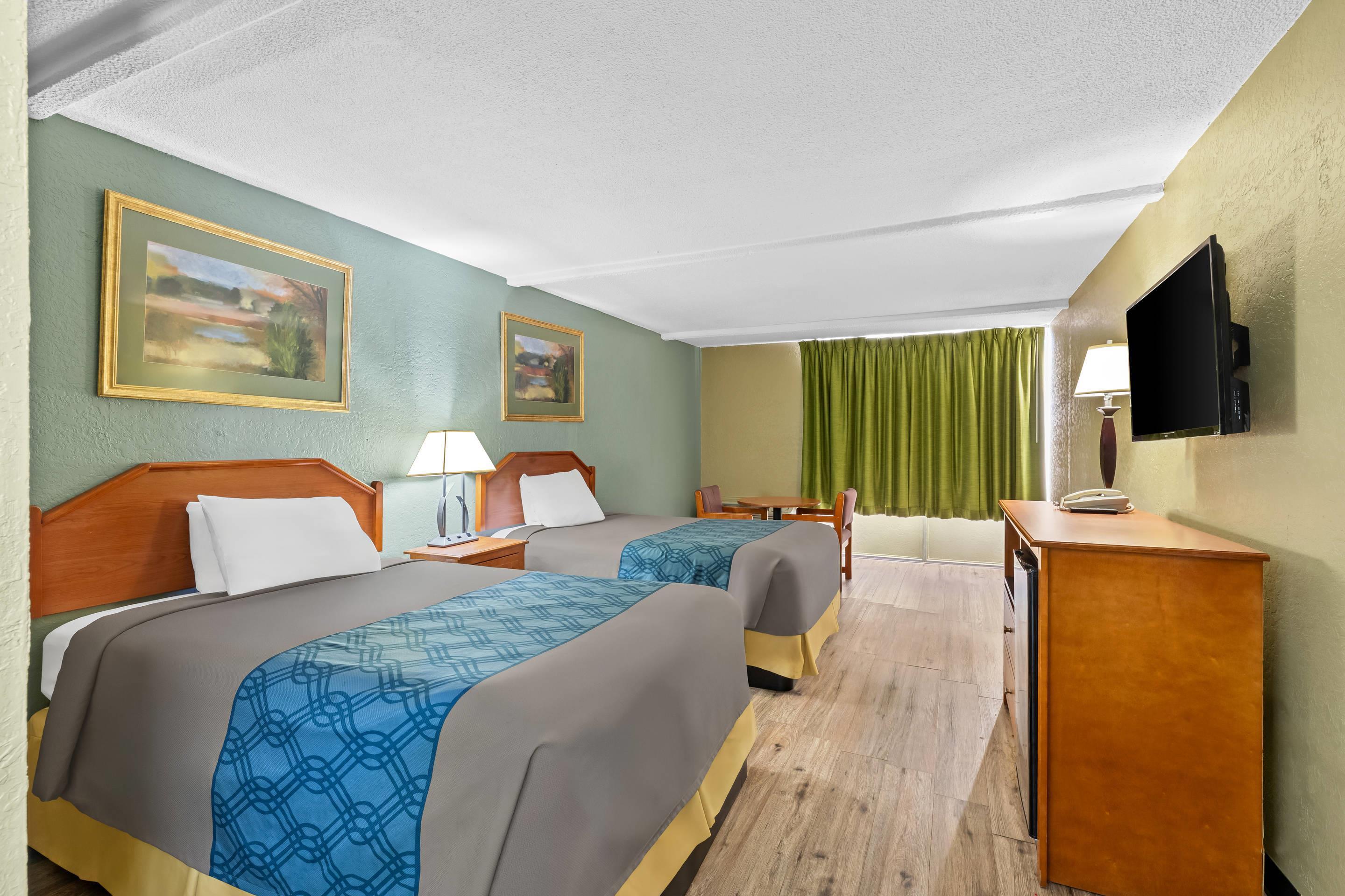 Rodeway Inn Stone Mountain