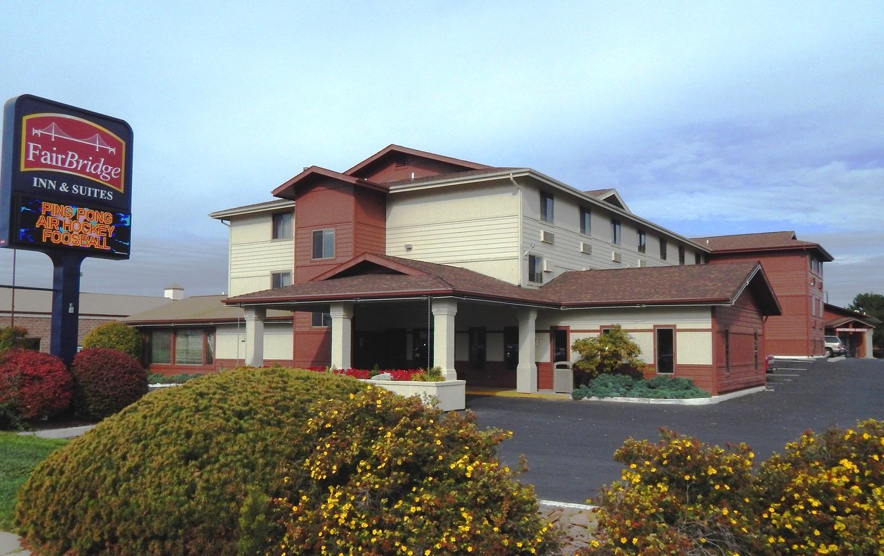 QUALITY INN AND CONFERENCE CENTER