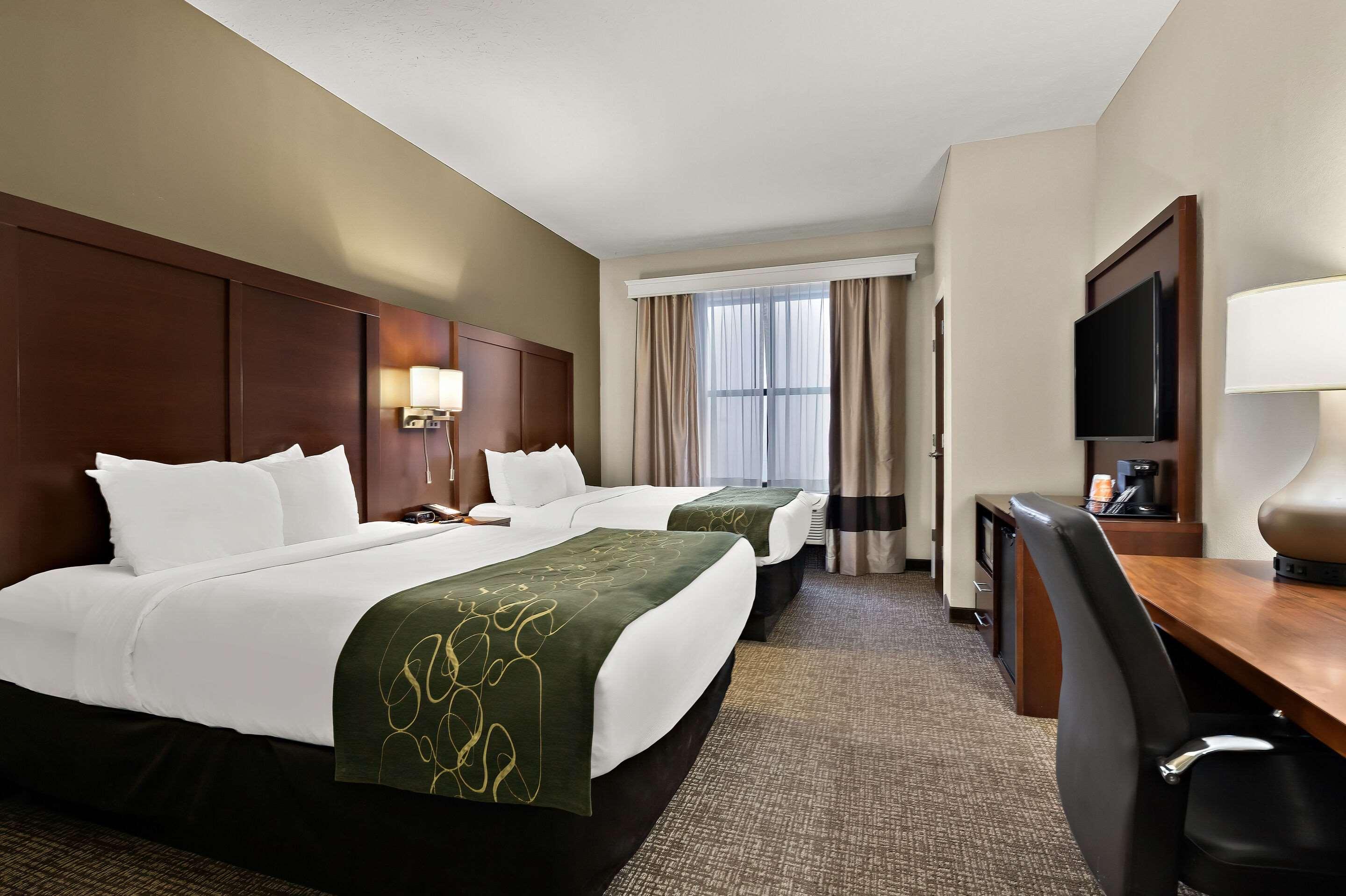 Comfort Suites