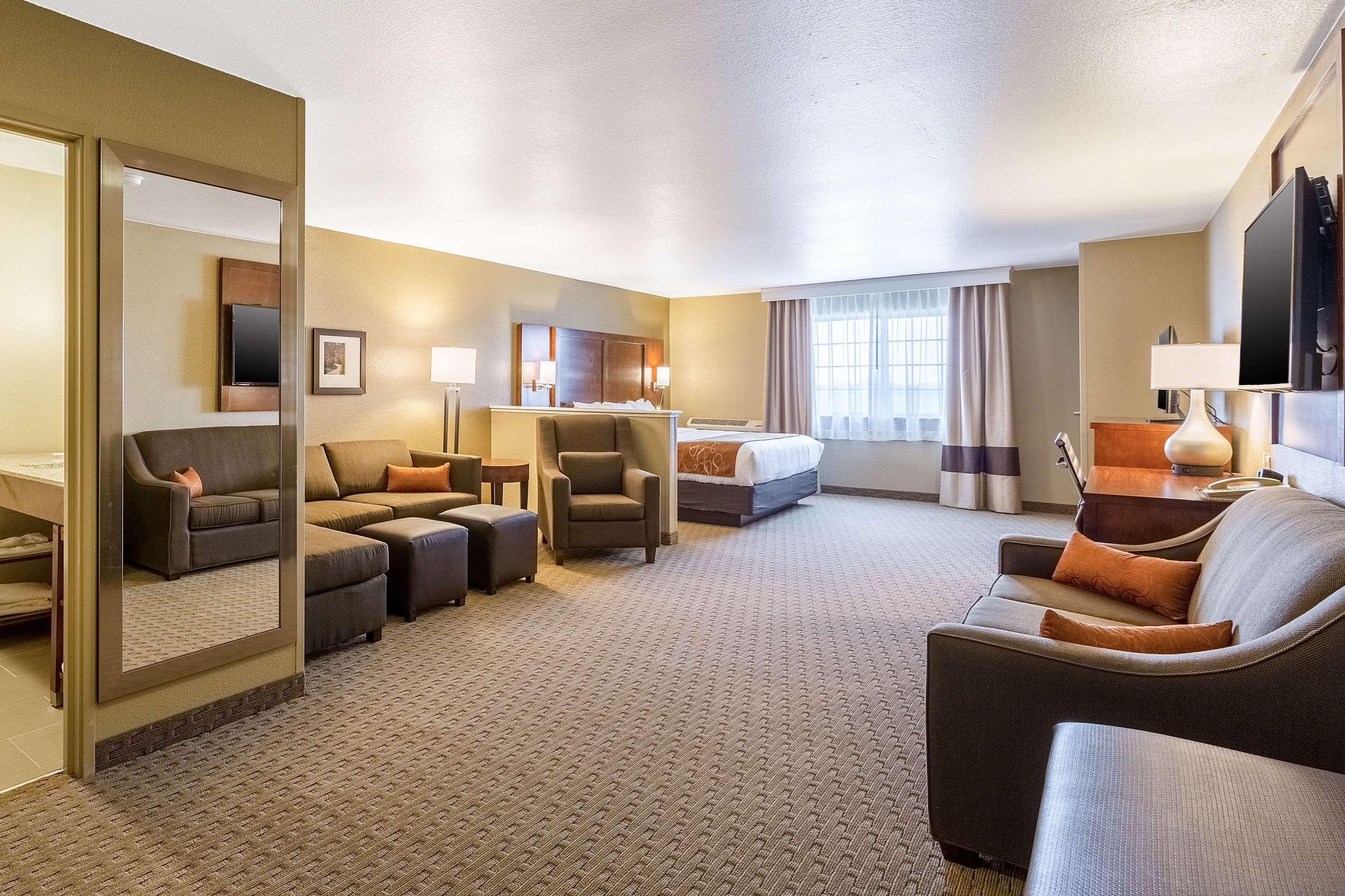 Comfort Suites Burlington
