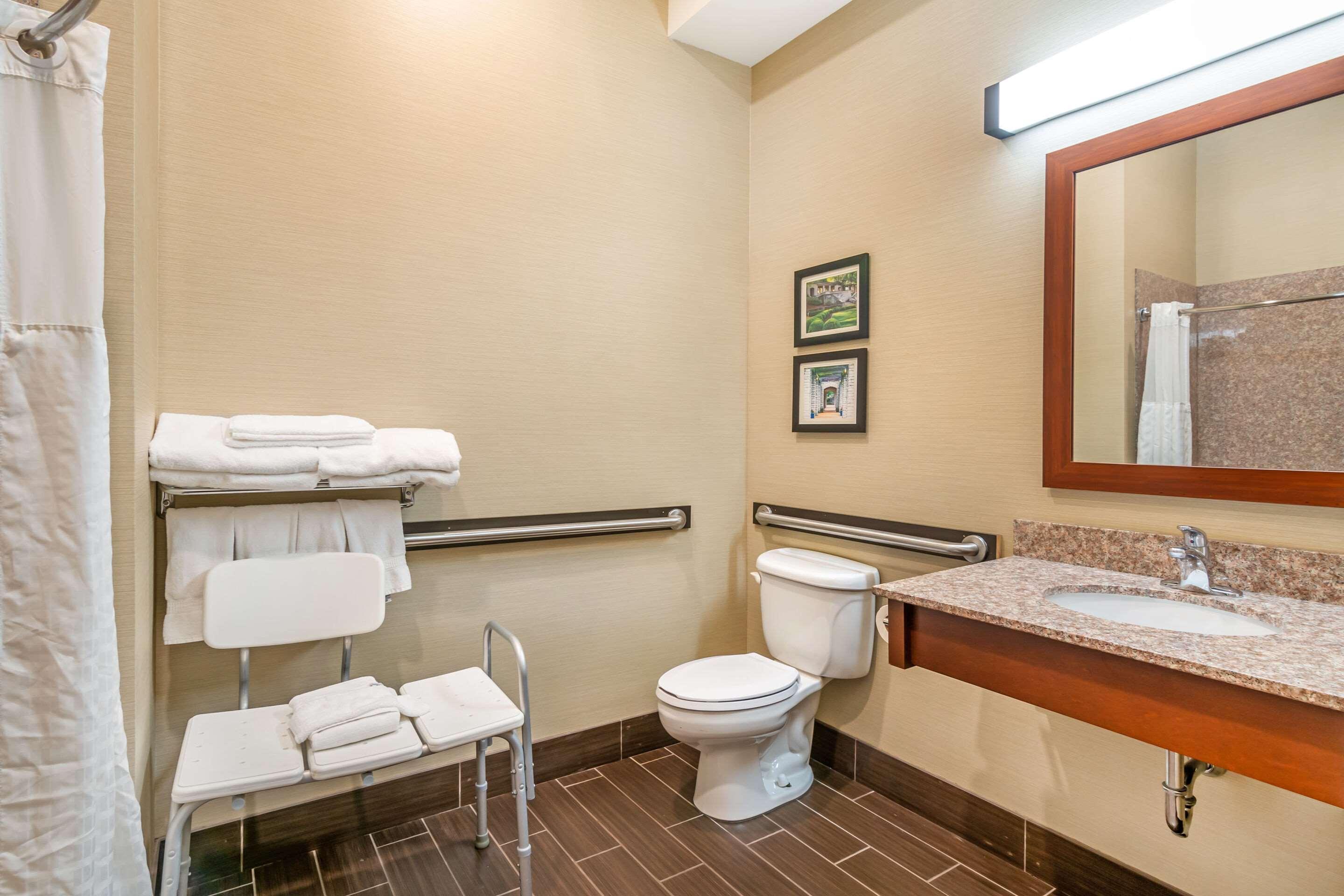 Comfort Suites Jefferson City
